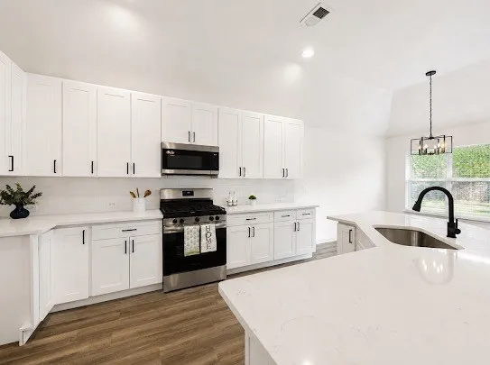 Single Family Residence For Sale in Dallas County , 2606 Brittany Drive, Rowlett, Texas 75088, 4 Bedroom, 2 Bathroom, 2 Garage spaces, 2,151 Sqft, built in 1998, mls#21354879, Real Estate Agent in Rowlett, Homes For Sale in Dallas county, Homes For Sale in Rowlett, Realtor in Rowlett Texas, Real Estate Brokerage Independent Realty Texas, Luminita Cordes Realtor