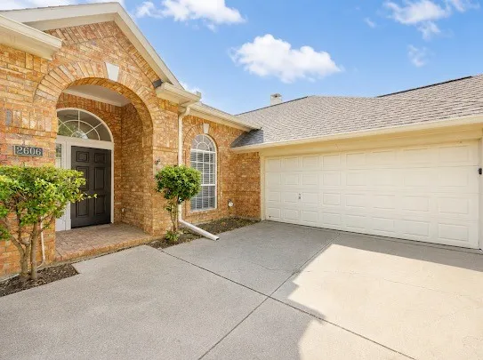 Single Family Residence For Sale in Dallas County , 2606 Brittany Drive, Rowlett, Texas 75088, 4 Bedroom, 2 Bathroom, 2 Garage spaces, 2,151 Sqft, built in 1998, mls#21354879, Real Estate Agent in Rowlett, Homes For Sale in Dallas county, Homes For Sale in Rowlett, Realtor in Rowlett Texas, Real Estate Brokerage Independent Realty Texas, Luminita Cordes Realtor