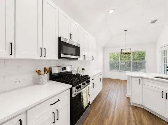 Single Family Residence For Sale in Dallas County , 2606 Brittany Drive, Rowlett, Texas 75088, 4 Bedroom, 2 Bathroom, 2 Garage spaces, 2,151 Sqft, built in 1998, mls#21354879, Real Estate Agent in Rowlett, Homes For Sale in Dallas county, Homes For Sale in Rowlett, Realtor in Rowlett Texas, Real Estate Brokerage Independent Realty Texas, Luminita Cordes Realtor