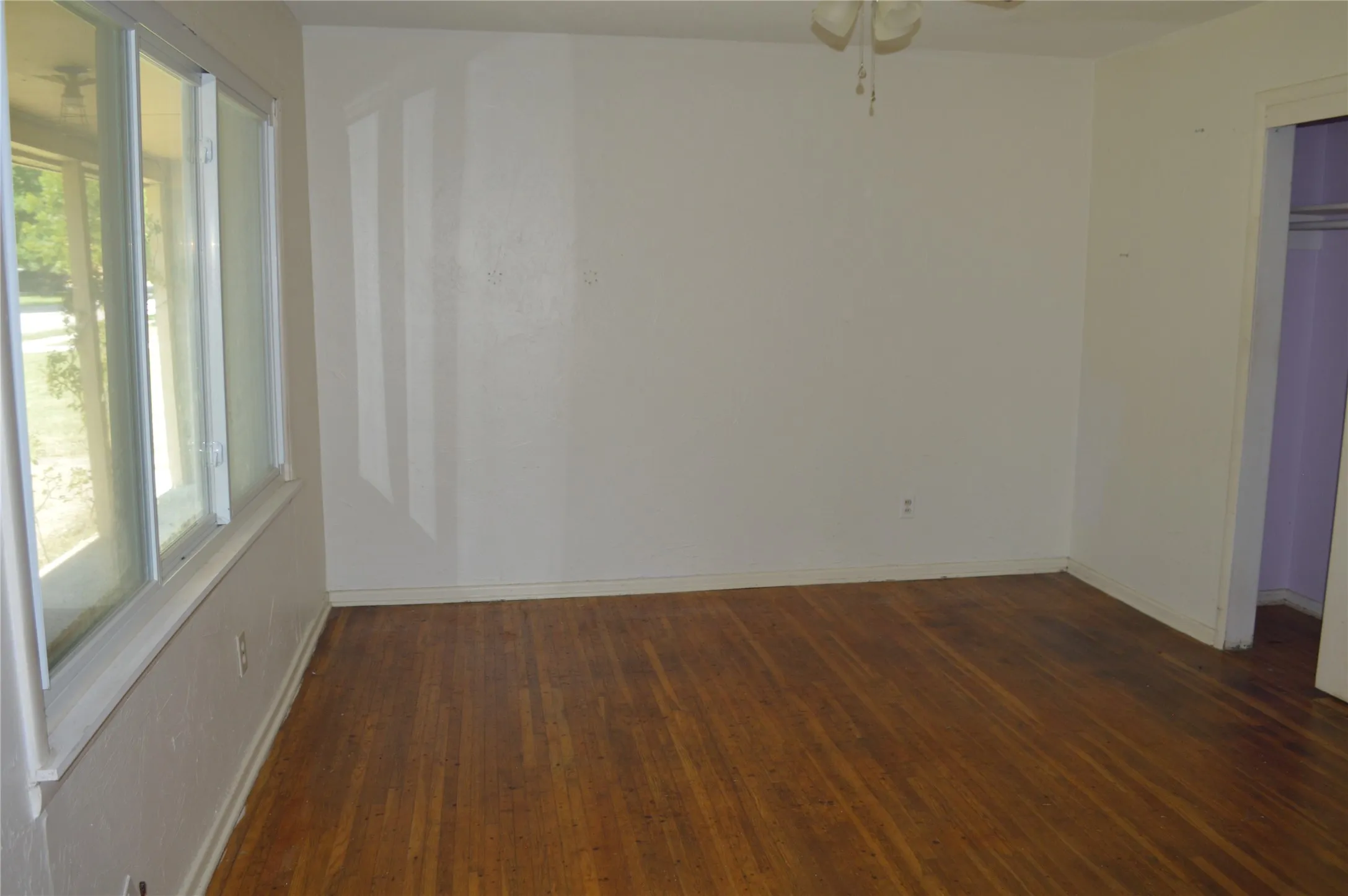 Both rooms have closets