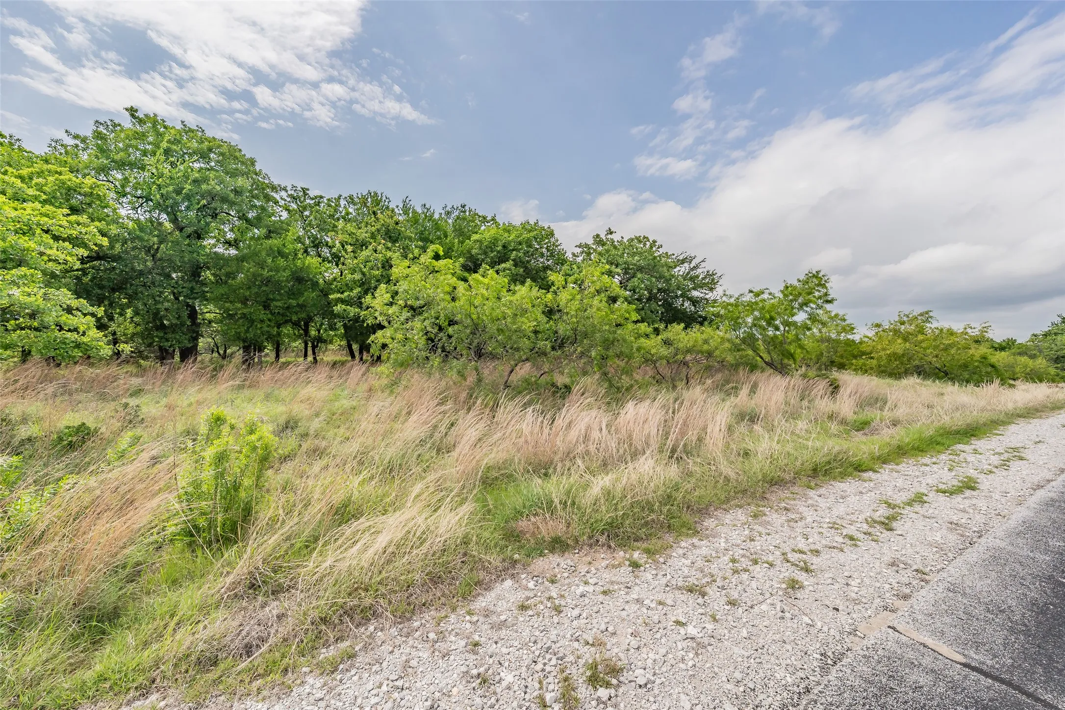 Unimproved Land For Sale in Wise County , Lot 253 Cote D Azur Drive, Chico, Texas 76431, 0, 0, Garage spaces, 0 Sqft, built in 0, mls#21354175, Real Estate Agent in Chico, Homes For Sale in Wise county, Homes For Sale in Chico, Realtor in Chico Texas, Real Estate Brokerage Independent Realty Texas, Luminita Cordes Realtor