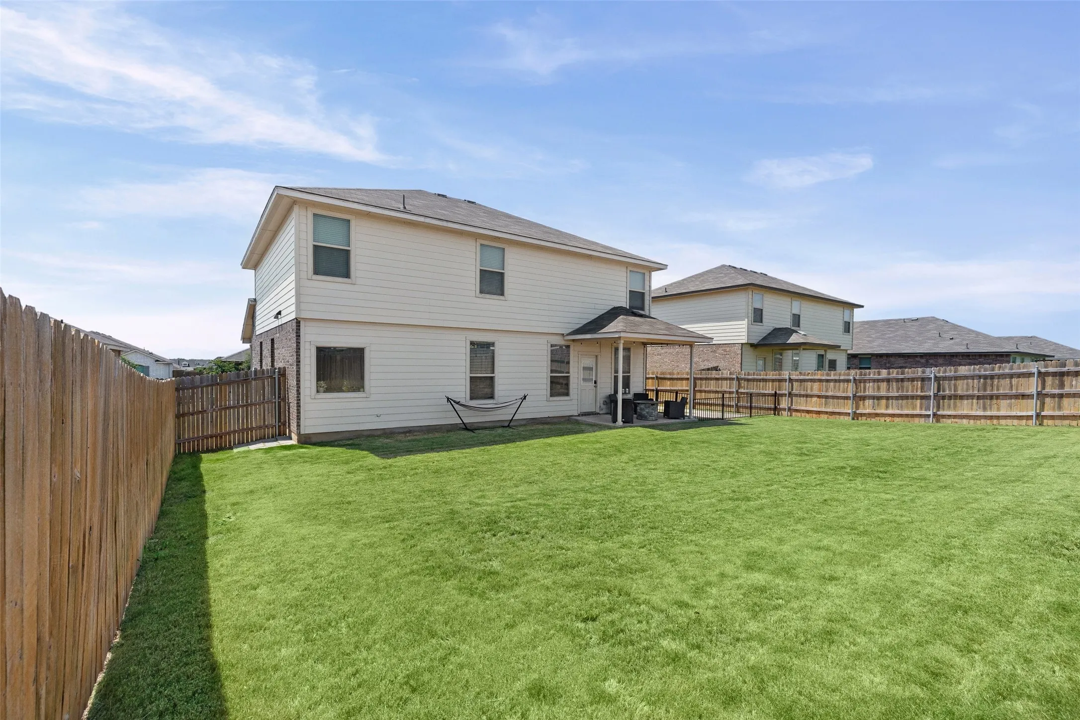 Single Family Residence For Sale in Mc Lennan County , 2816 Brosnan Road, Waco, Texas 76655, 5 Bedroom, 3 Bathroom, 3 Garage spaces, 2,598 Sqft, built in 2021, mls#21349514, Real Estate Agent in Waco, Homes For Sale in Mc Lennan county, Homes For Sale in Waco, Realtor in Waco Texas, Real Estate Brokerage Independent Realty Texas, Luminita Cordes Realtor