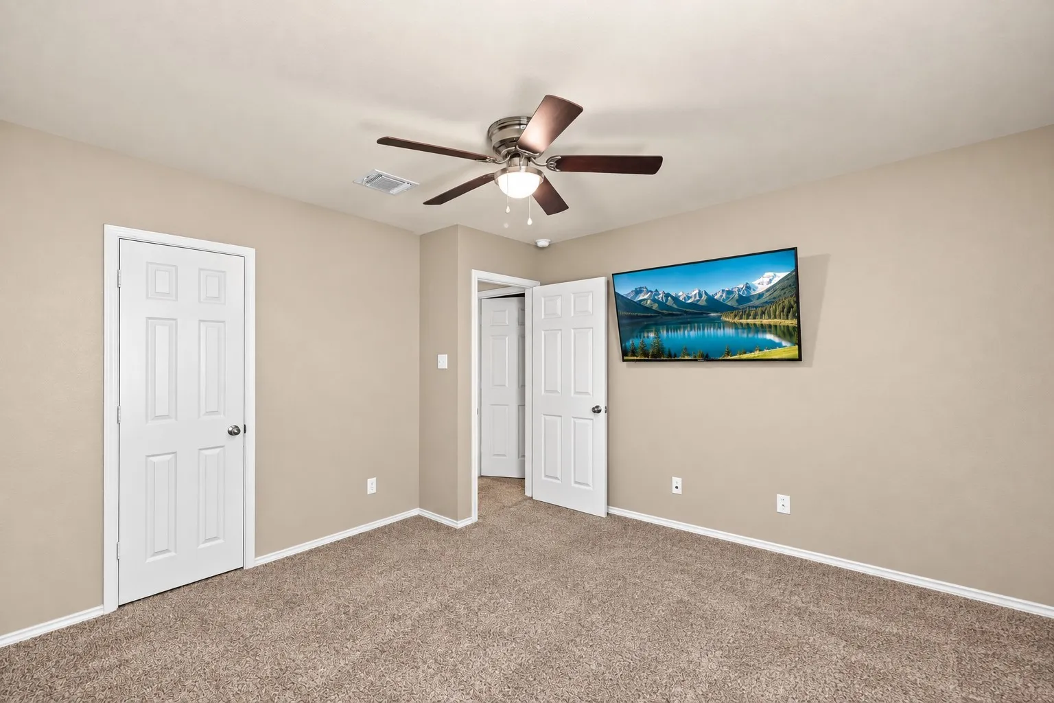 Upstairs Bedroom 3