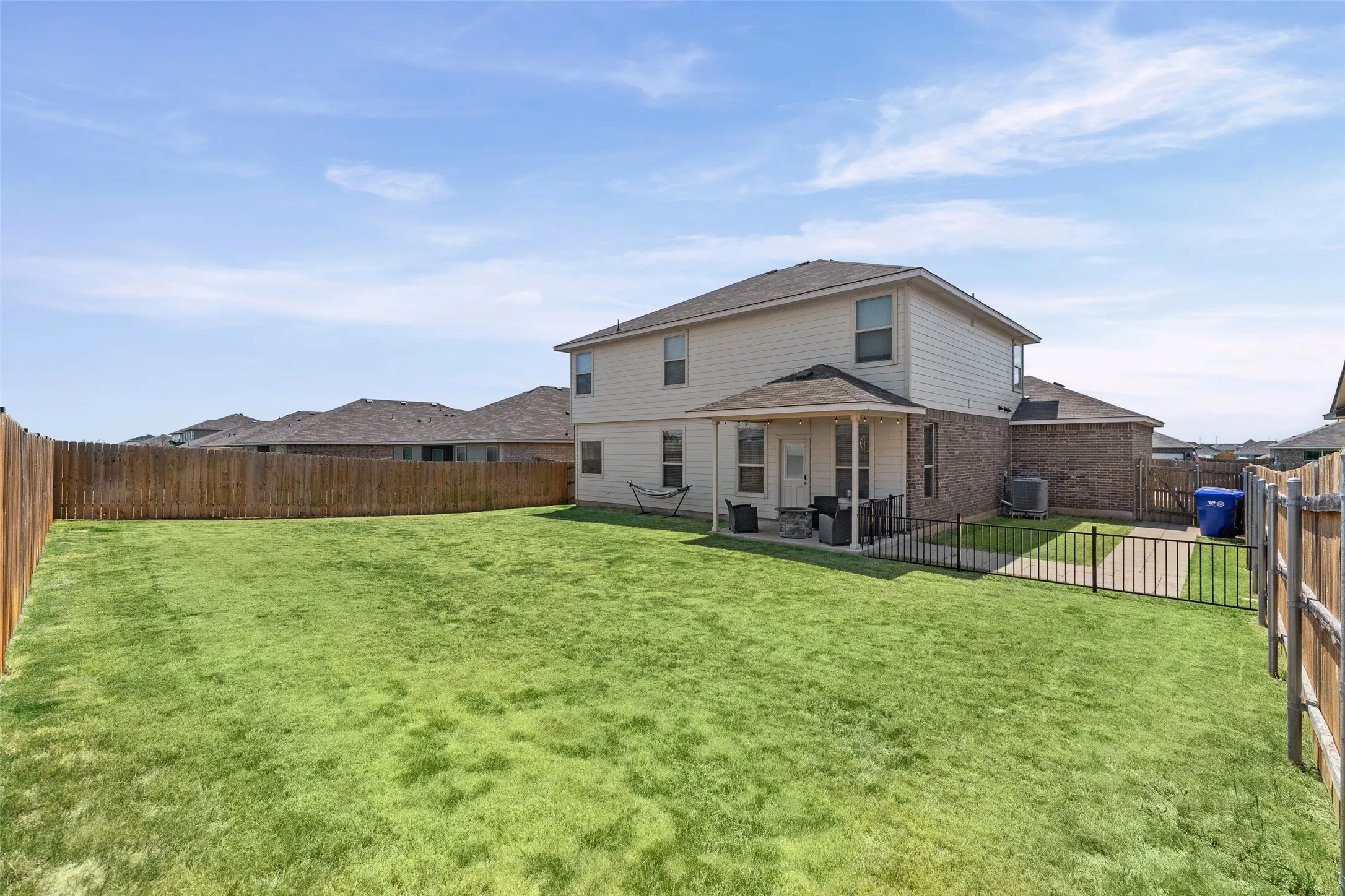 Single Family Residence For Sale in Mc Lennan County , 2816 Brosnan Road, Waco, Texas 76655, 5 Bedroom, 3 Bathroom, 3 Garage spaces, 2,598 Sqft, built in 2021, mls#21349514, Real Estate Agent in Waco, Homes For Sale in Mc Lennan county, Homes For Sale in Waco, Realtor in Waco Texas, Real Estate Brokerage Independent Realty Texas, Luminita Cordes Realtor
