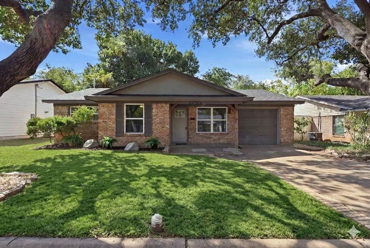 Single Family Residence For Sale in Dallas County , 2730 Ridgewood Street, Irving, Texas 75062, 3 Bedroom, 2 Bathroom, 1 Garage spaces, 1,176 Sqft, built in 1961, mls#21353222, Real Estate Agent in Irving, Homes For Sale in Dallas county, Homes For Sale in Irving, Realtor in Irving Texas, Real Estate Brokerage Independent Realty Texas, Luminita Cordes Realtor