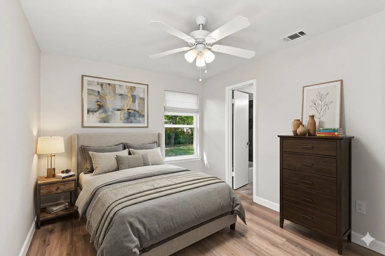 Single Family Residence For Sale in Dallas County , 2730 Ridgewood Street, Irving, Texas 75062, 3 Bedroom, 2 Bathroom, 1 Garage spaces, 1,176 Sqft, built in 1961, mls#21353222, Real Estate Agent in Irving, Homes For Sale in Dallas county, Homes For Sale in Irving, Realtor in Irving Texas, Real Estate Brokerage Independent Realty Texas, Luminita Cordes Realtor