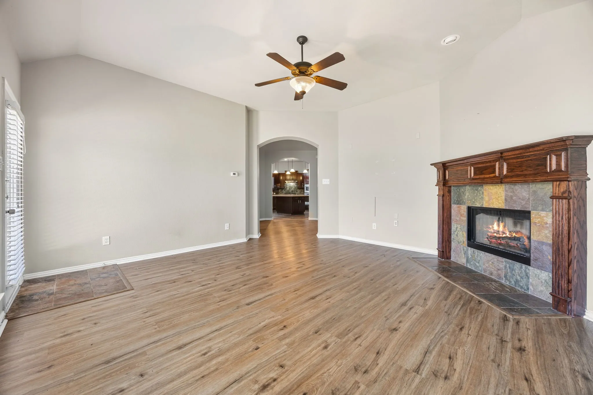 Single Family Residence For Sale in Collin County , 2617 Patriot Drive, Melissa, Texas 75454, 3 Bedroom, 3 Bathroom, 2 Garage spaces, 2,691 Sqft, built in 2008, mls#21354192, Real Estate Agent in Melissa, Homes For Sale in Collin county, Homes For Sale in Melissa, Realtor in Melissa Texas, Real Estate Brokerage Independent Realty Texas, Luminita Cordes Realtor