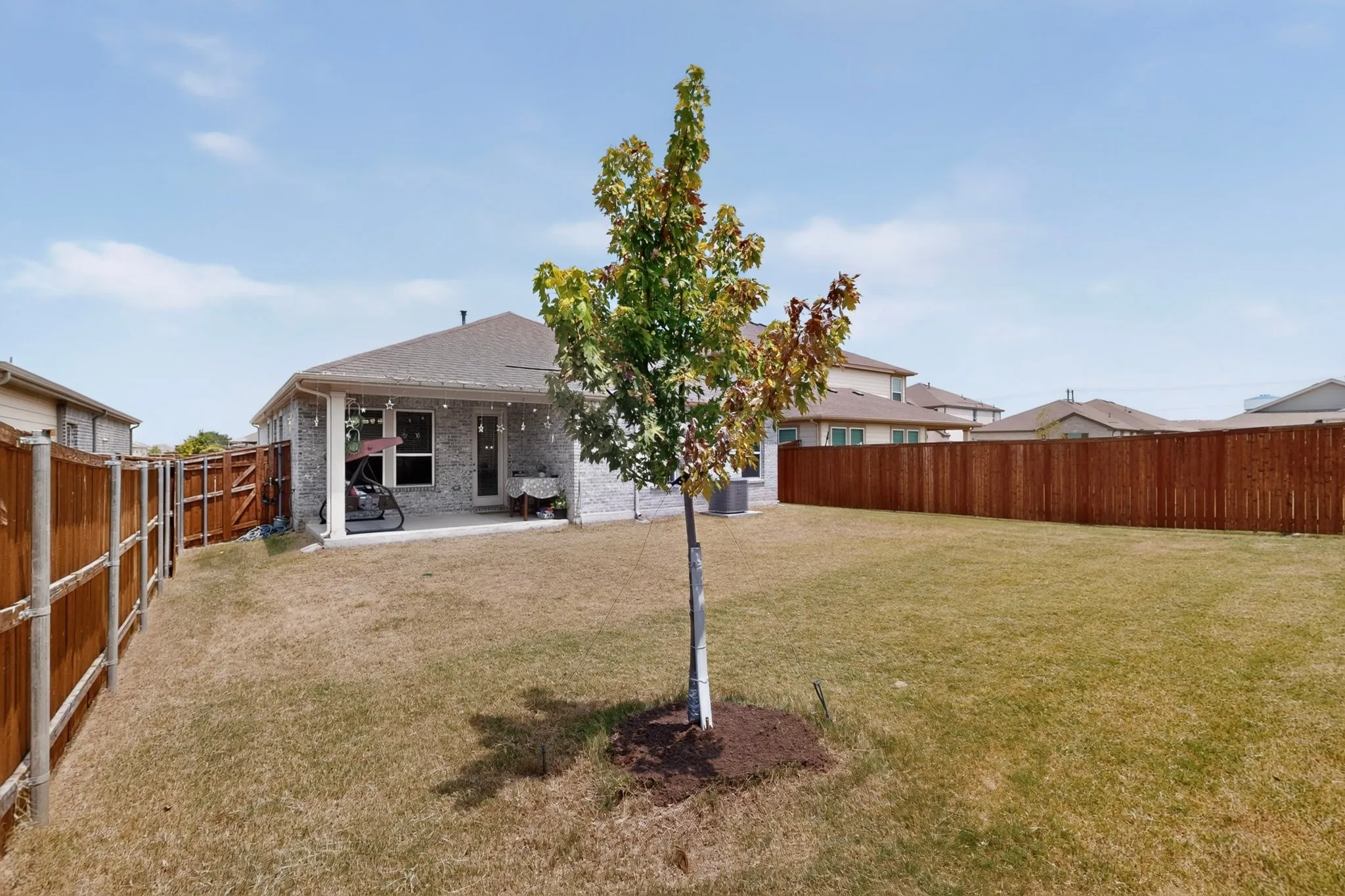 Single Family Residence For Sale in Denton County , 980 Burnett Drive, Aubrey, Texas 76227, 3 Bedroom, 2 Bathroom, 2 Garage spaces, 1,559 Sqft, built in 2023, mls#21353125, Real Estate Agent in Aubrey, Homes For Sale in Denton county, Homes For Sale in Aubrey, Realtor in Aubrey Texas, Real Estate Brokerage Independent Realty Texas, Luminita Cordes Realtor
