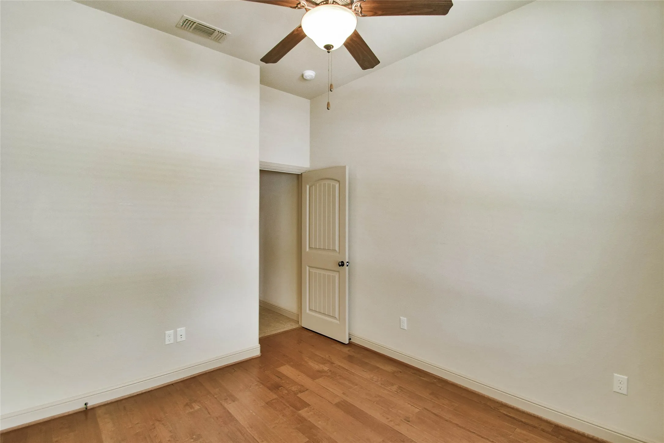 Another angle of the 2nd bedroom
