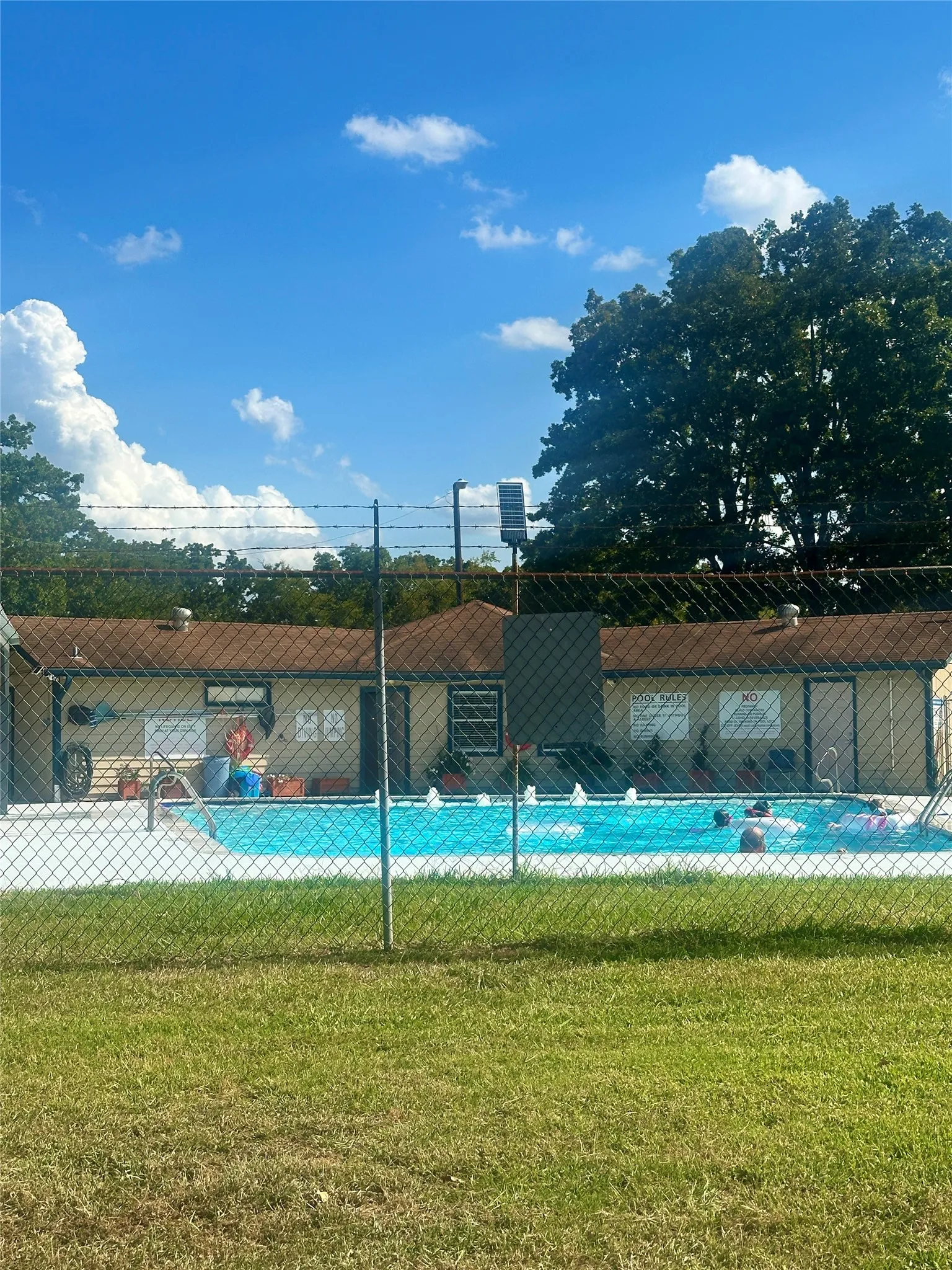 Unimproved Land For Sale in Henderson County , 0 Longhorn Road, Mabank, Texas 75156, 0, 0, Garage spaces, 0 Sqft, built in 0, Price $8,000, mls#21352686, Real Estate Agent in Mabank, Homes For Sale in Henderson county, Homes For Sale in Mabank, Realtor in Mabank Texas, Real Estate Brokerage Independent Realty Texas, Luminita Cordes Realtor