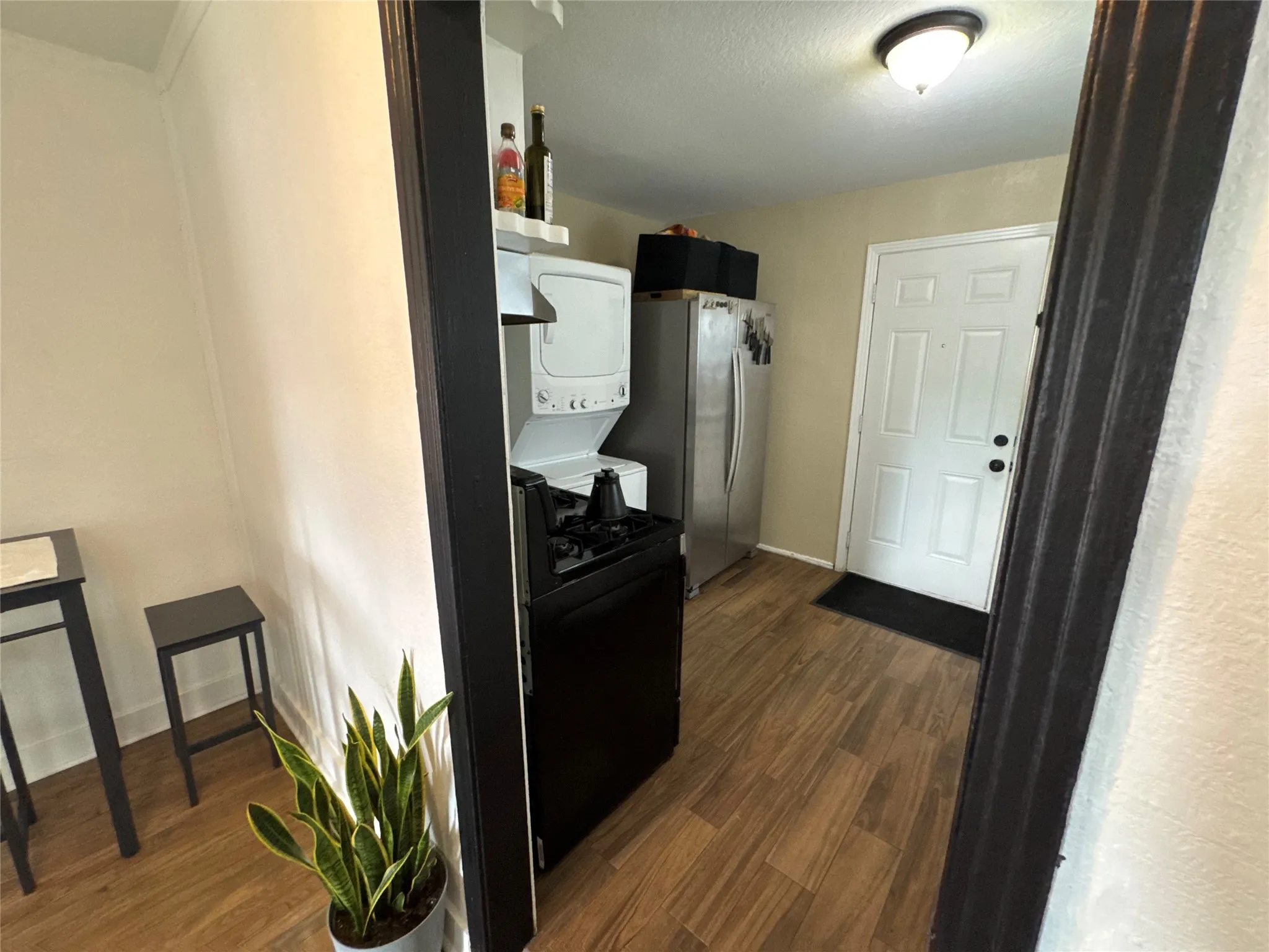 Single Family Residence For Rent in Dallas County , 2454 Lea Crest Drive, Dallas, Texas 75216, 3 Bedroom, 1 Bathroom, Garage spaces, 980 Sqft, built in 1949, mls#21355055, Real Estate Agent in Dallas, Homes For Rent in Dallas county, Homes For Rent in Dallas, Realtor in Dallas Texas, Real Estate Brokerage Independent Realty Texas, Luminita Cordes Realtor