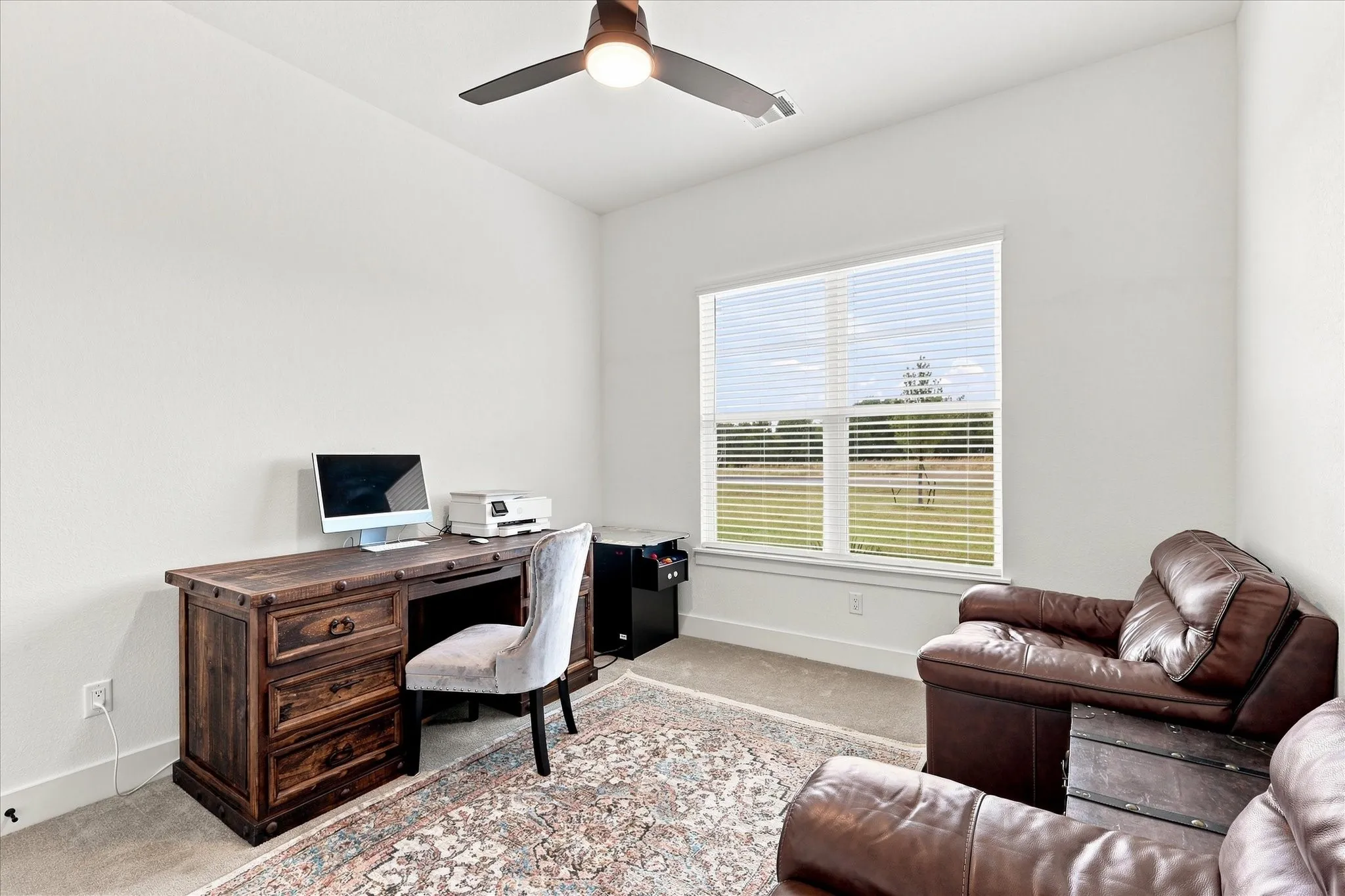 Single Family Residence For Sale in Ellis County , 1020 Hartson Way, Midlothian, Texas 76065, 5 Bedroom, 3 Bathroom, 3 Garage spaces, 3,258 Sqft, built in 2024, mls#21355004, Real Estate Agent in Midlothian, Homes For Sale in Ellis county, Homes For Sale in Midlothian, Realtor in Midlothian Texas, Real Estate Brokerage Independent Realty Texas, Luminita Cordes Realtor