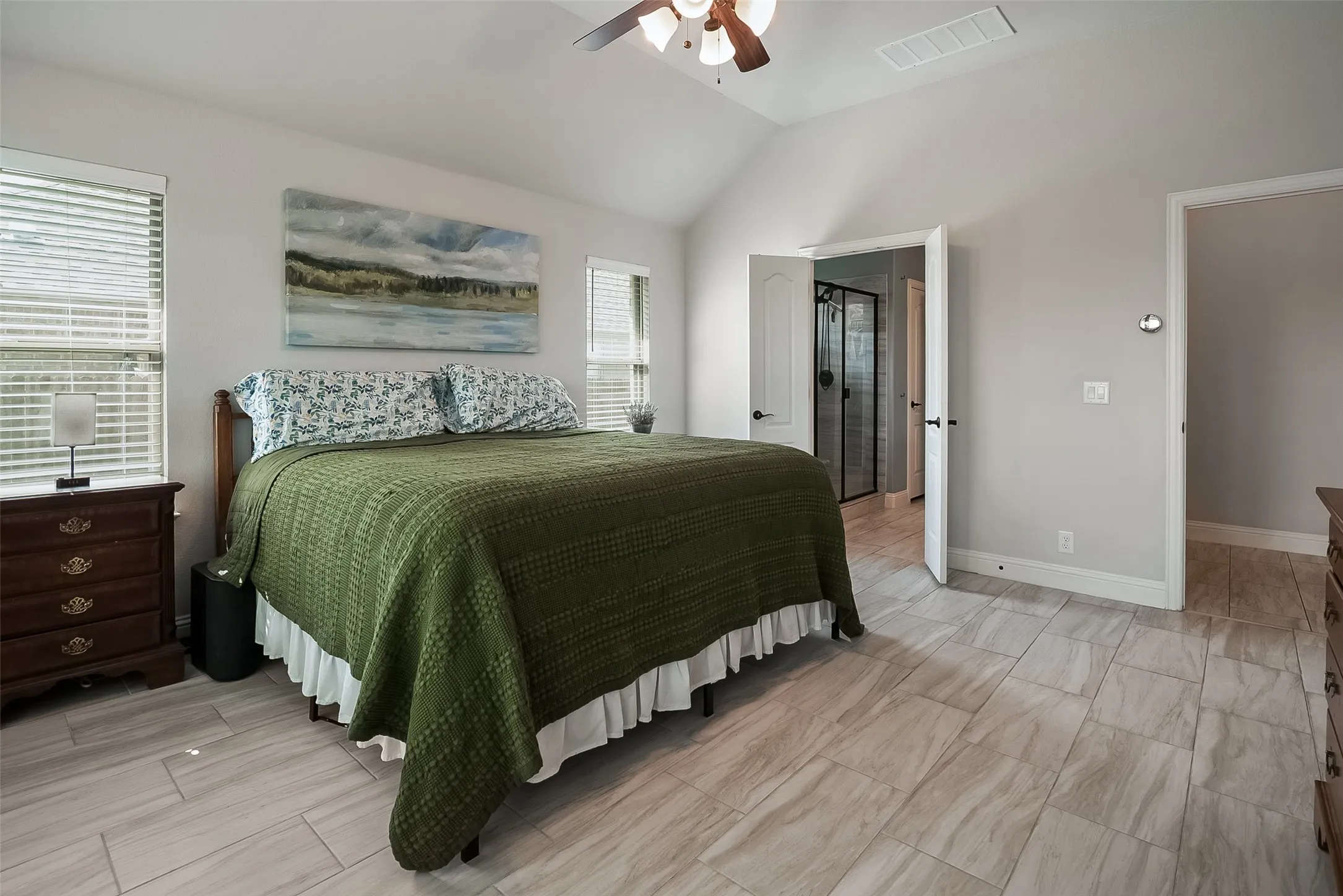 Single Family Residence For Sale in Grayson County , 201 Providence Drive, Van Alstyne, Texas 75495, 3 Bedroom, 2 Bathroom, 2 Garage spaces, 1,611 Sqft, built in 2021, mls#21354986, Real Estate Agent in Van Alstyne, Homes For Sale in Grayson county, Homes For Sale in Van Alstyne, Realtor in Van Alstyne Texas, Real Estate Brokerage Independent Realty Texas, Luminita Cordes Realtor