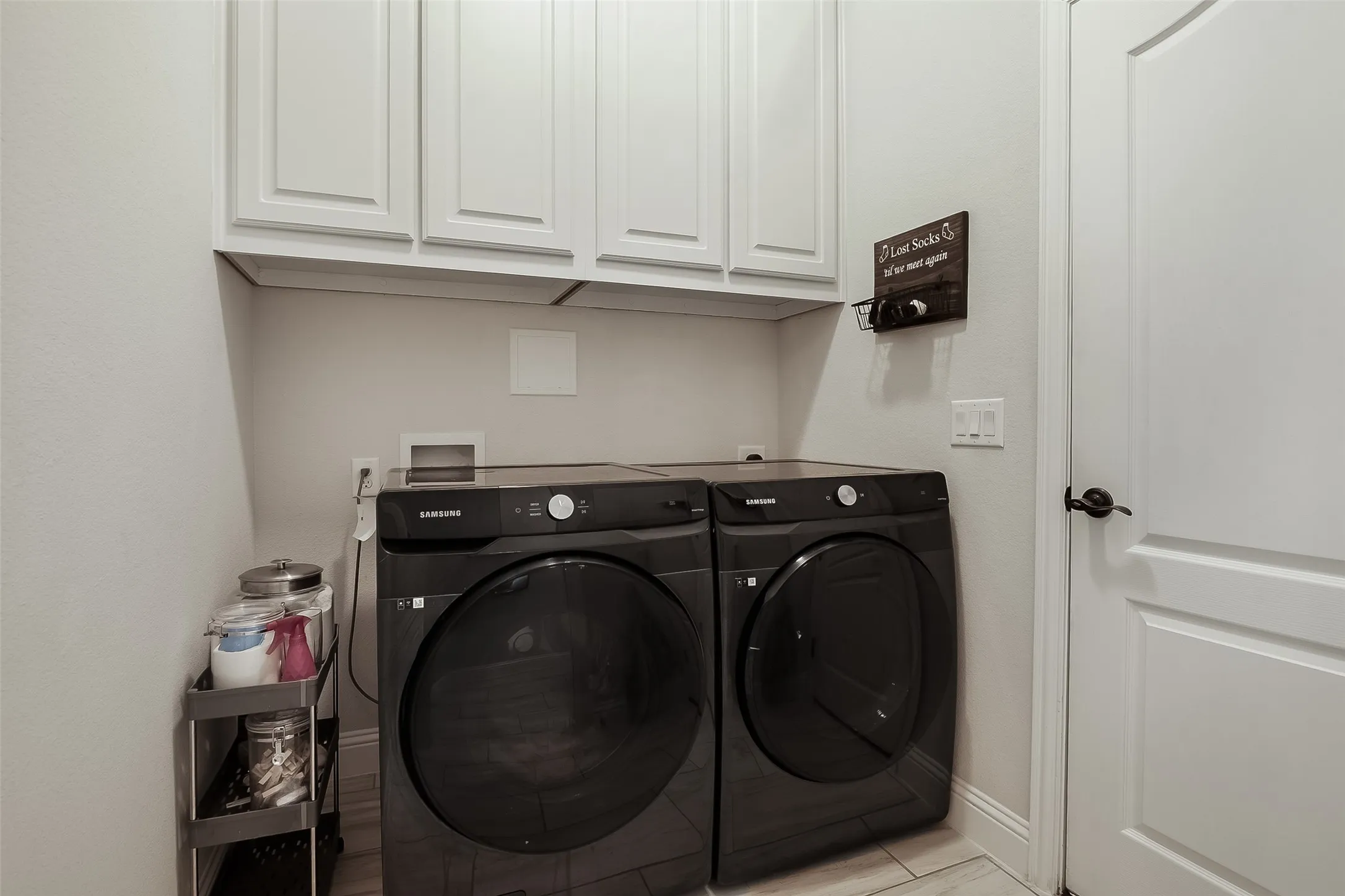 Single Family Residence For Sale in Grayson County , 201 Providence Drive, Van Alstyne, Texas 75495, 3 Bedroom, 2 Bathroom, 2 Garage spaces, 1,611 Sqft, built in 2021, mls#21354986, Real Estate Agent in Van Alstyne, Homes For Sale in Grayson county, Homes For Sale in Van Alstyne, Realtor in Van Alstyne Texas, Real Estate Brokerage Independent Realty Texas, Luminita Cordes Realtor