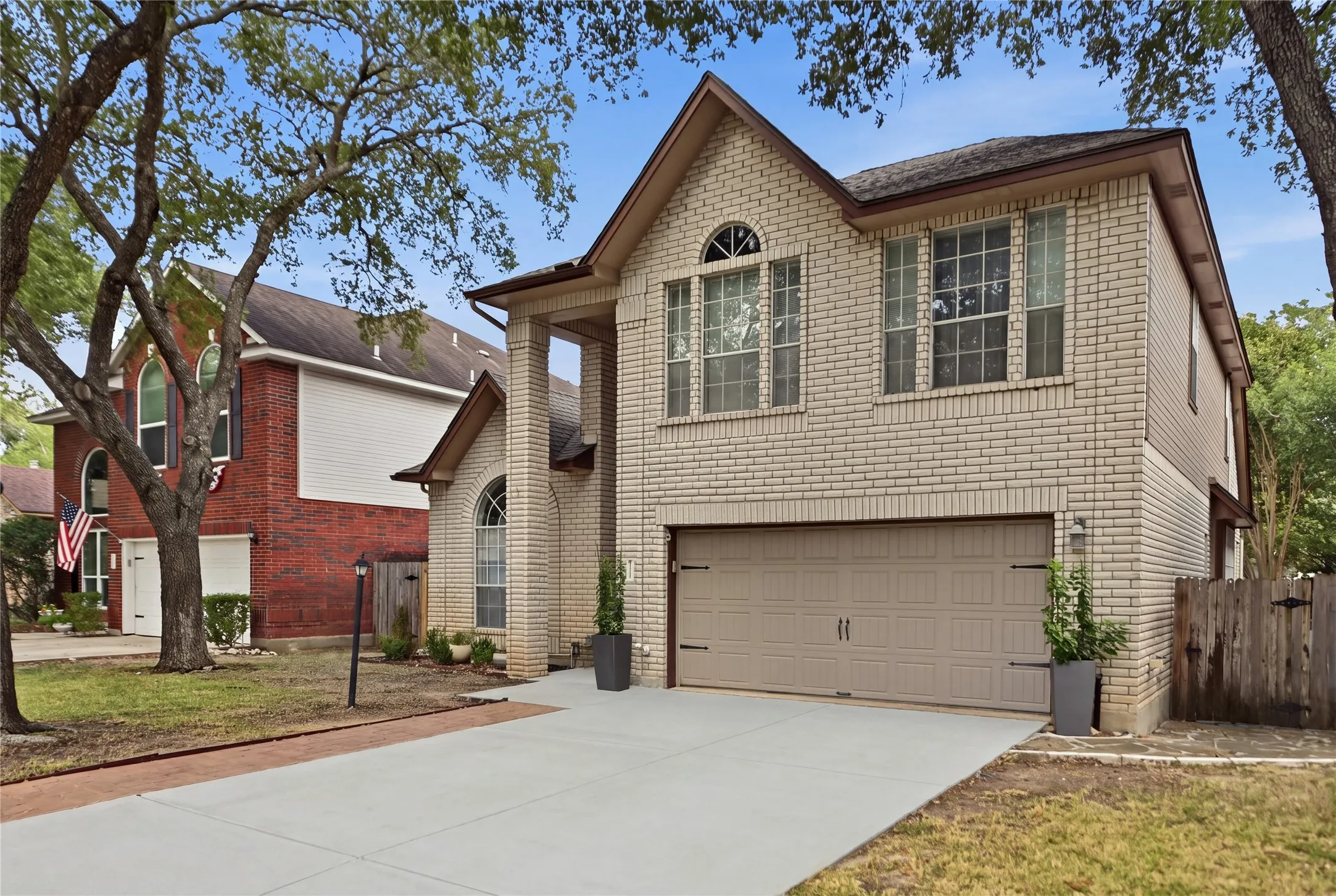 Single Family Residence For Sale in Bexar County , 2011 Chittim Trail Drive, San Antonio, Texas 78232, 4 Bedroom, 3 Bathroom, 2 Garage spaces, 2,693 Sqft, built in 1991, Price $450,000, mls#21351599, Real Estate Agent in San Antonio, Homes For Sale in Bexar county, Homes For Sale in San Antonio, Realtor in San Antonio Texas, Real Estate Brokerage Independent Realty Texas, Luminita Cordes Realtor