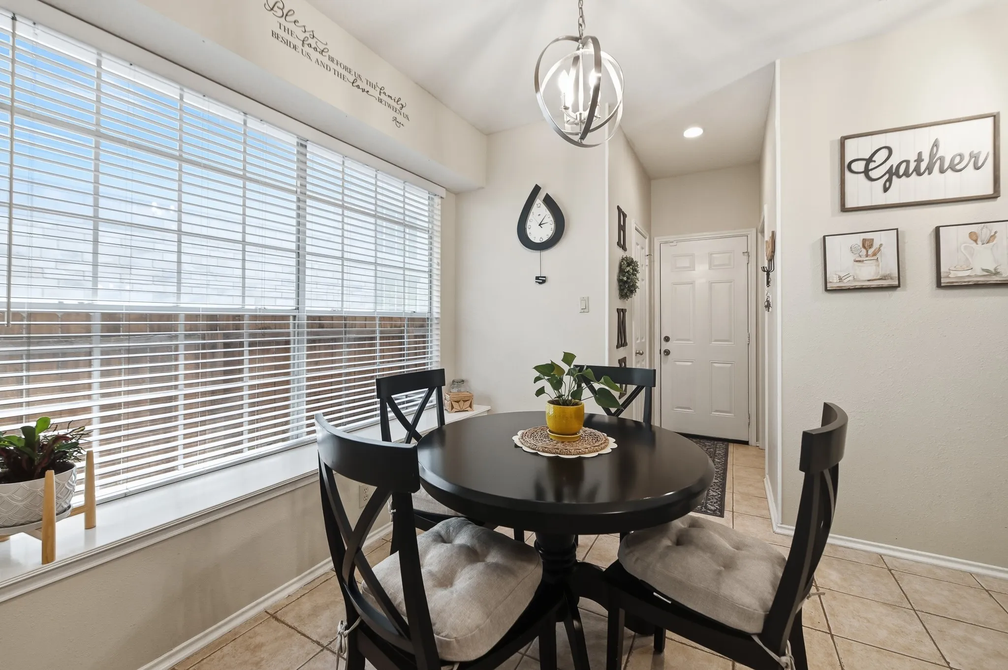 Single Family Residence For Sale in Bexar County , 2011 Chittim Trail Drive, San Antonio, Texas 78232, 4 Bedroom, 3 Bathroom, 2 Garage spaces, 2,693 Sqft, built in 1991, Price $450,000, mls#21351599, Real Estate Agent in San Antonio, Homes For Sale in Bexar county, Homes For Sale in San Antonio, Realtor in San Antonio Texas, Real Estate Brokerage Independent Realty Texas, Luminita Cordes Realtor