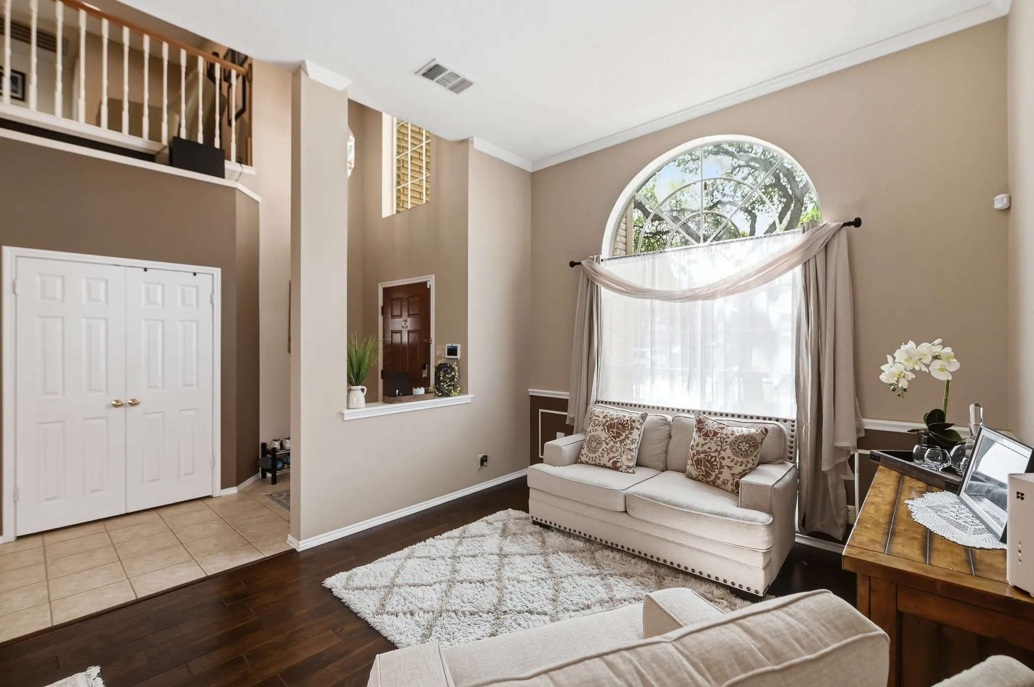 Single Family Residence For Sale in Bexar County , 2011 Chittim Trail Drive, San Antonio, Texas 78232, 4 Bedroom, 3 Bathroom, 2 Garage spaces, 2,693 Sqft, built in 1991, Price $450,000, mls#21351599, Real Estate Agent in San Antonio, Homes For Sale in Bexar county, Homes For Sale in San Antonio, Realtor in San Antonio Texas, Real Estate Brokerage Independent Realty Texas, Luminita Cordes Realtor