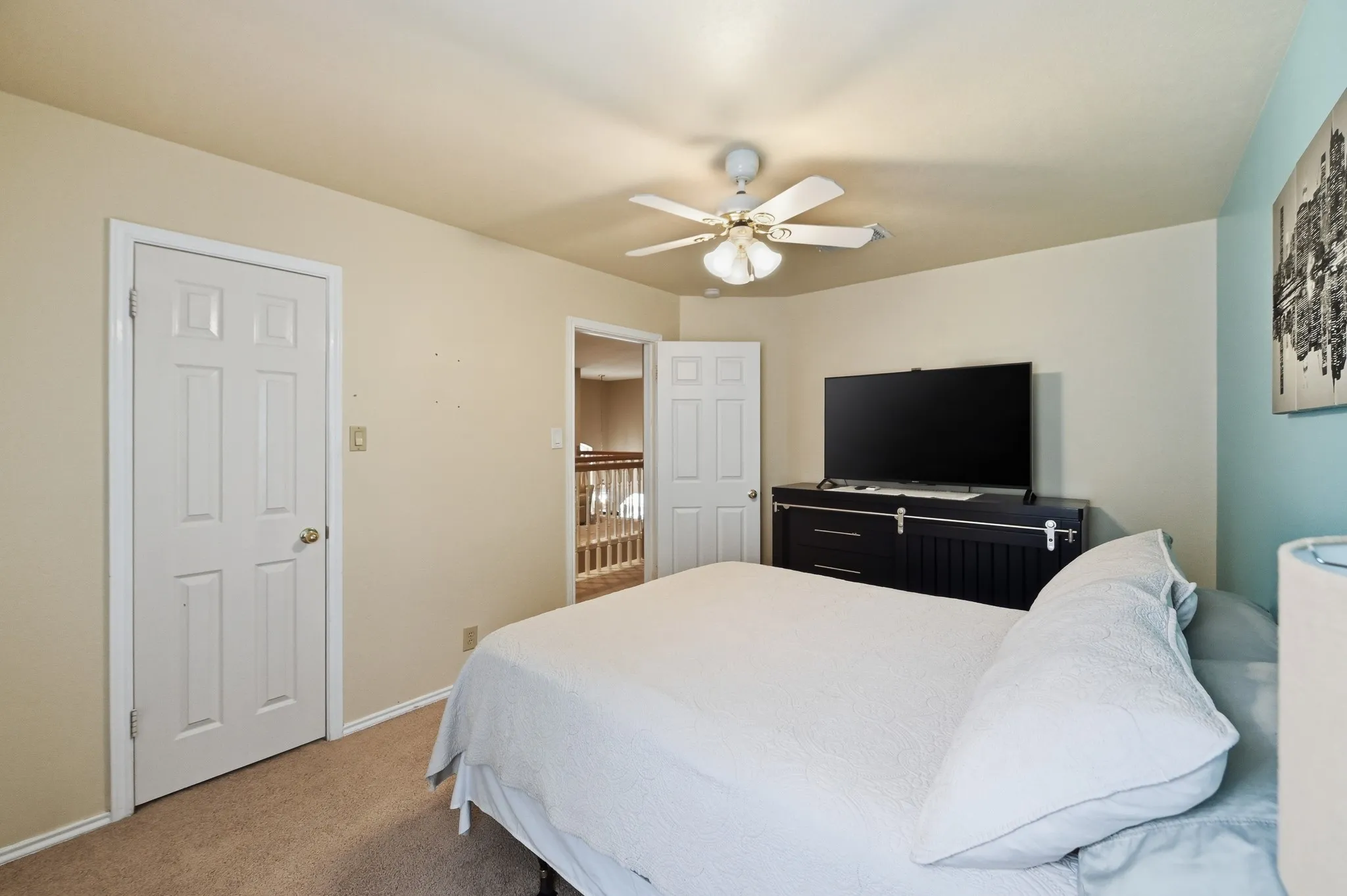 Single Family Residence For Sale in Bexar County , 2011 Chittim Trail Drive, San Antonio, Texas 78232, 4 Bedroom, 3 Bathroom, 2 Garage spaces, 2,693 Sqft, built in 1991, Price $450,000, mls#21351599, Real Estate Agent in San Antonio, Homes For Sale in Bexar county, Homes For Sale in San Antonio, Realtor in San Antonio Texas, Real Estate Brokerage Independent Realty Texas, Luminita Cordes Realtor