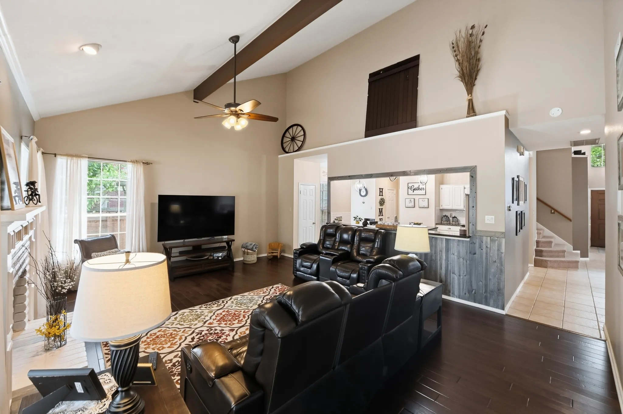 Single Family Residence For Sale in Bexar County , 2011 Chittim Trail Drive, San Antonio, Texas 78232, 4 Bedroom, 3 Bathroom, 2 Garage spaces, 2,693 Sqft, built in 1991, Price $450,000, mls#21351599, Real Estate Agent in San Antonio, Homes For Sale in Bexar county, Homes For Sale in San Antonio, Realtor in San Antonio Texas, Real Estate Brokerage Independent Realty Texas, Luminita Cordes Realtor