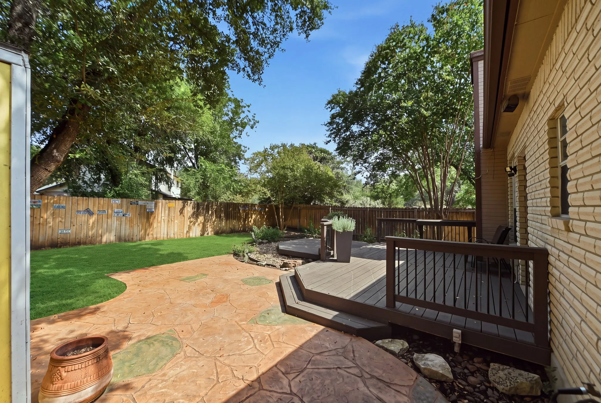 Single Family Residence For Sale in Bexar County , 2011 Chittim Trail Drive, San Antonio, Texas 78232, 4 Bedroom, 3 Bathroom, 2 Garage spaces, 2,693 Sqft, built in 1991, Price $450,000, mls#21351599, Real Estate Agent in San Antonio, Homes For Sale in Bexar county, Homes For Sale in San Antonio, Realtor in San Antonio Texas, Real Estate Brokerage Independent Realty Texas, Luminita Cordes Realtor