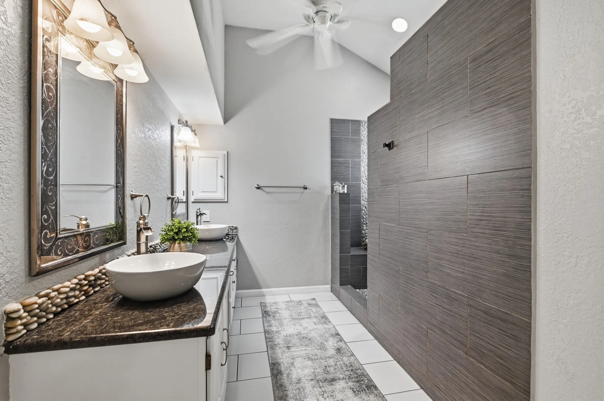 Single Family Residence For Sale in Bexar County , 2011 Chittim Trail Drive, San Antonio, Texas 78232, 4 Bedroom, 3 Bathroom, 2 Garage spaces, 2,693 Sqft, built in 1991, Price $450,000, mls#21351599, Real Estate Agent in San Antonio, Homes For Sale in Bexar county, Homes For Sale in San Antonio, Realtor in San Antonio Texas, Real Estate Brokerage Independent Realty Texas, Luminita Cordes Realtor