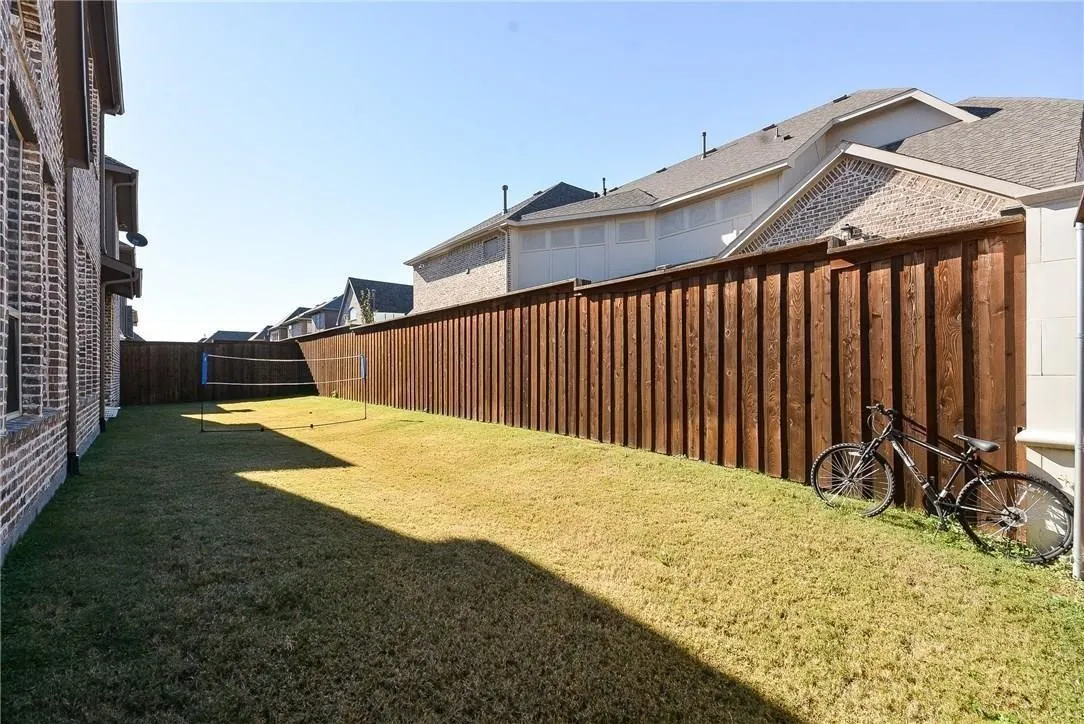 Single Family Residence For Rent in Collin County , 6209 Metz Street, Plano, Texas 75024, 5 Bedroom, 5 Bathroom, 2 Garage spaces, 4,229 Sqft, built in 2013, mls#21355097, Real Estate Agent in Plano, Homes For Rent in Collin county, Homes For Rent in Plano, Realtor in Plano Texas, Real Estate Brokerage Independent Realty Texas, Luminita Cordes Realtor