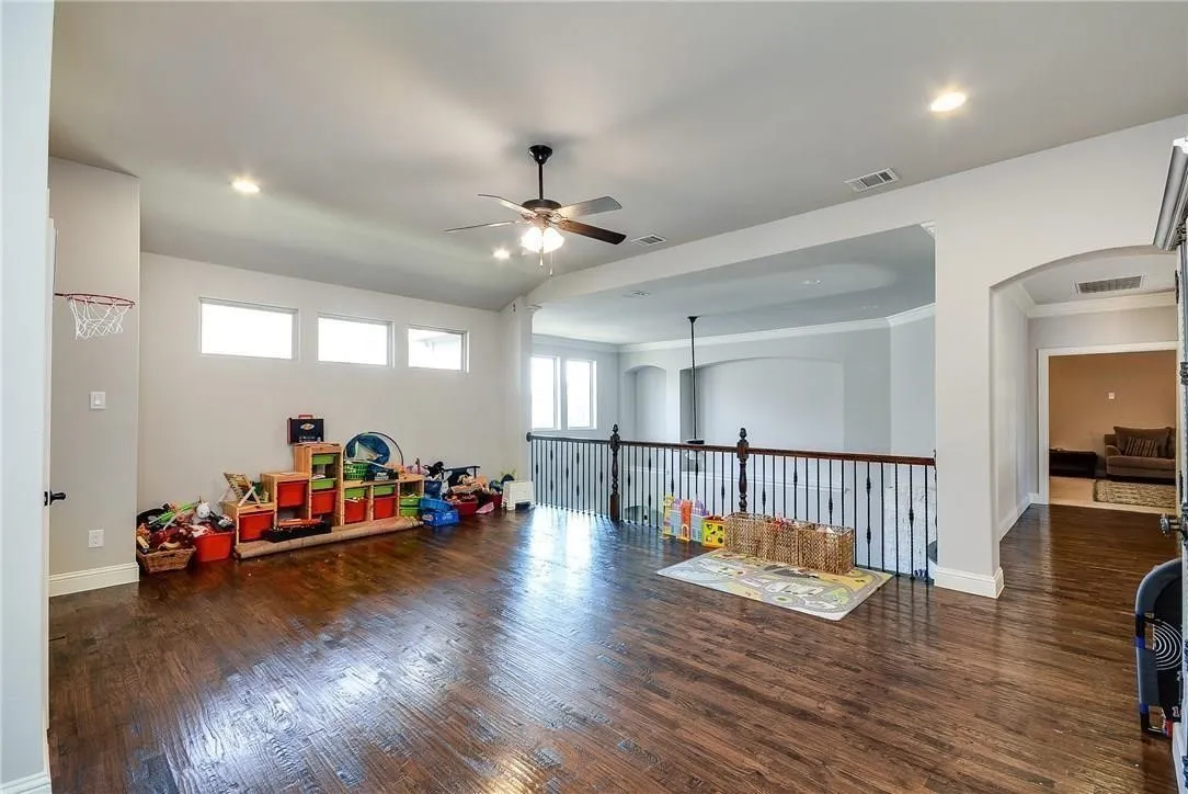 Single Family Residence For Rent in Collin County , 6209 Metz Street, Plano, Texas 75024, 5 Bedroom, 5 Bathroom, 2 Garage spaces, 4,229 Sqft, built in 2013, mls#21355097, Real Estate Agent in Plano, Homes For Rent in Collin county, Homes For Rent in Plano, Realtor in Plano Texas, Real Estate Brokerage Independent Realty Texas, Luminita Cordes Realtor
