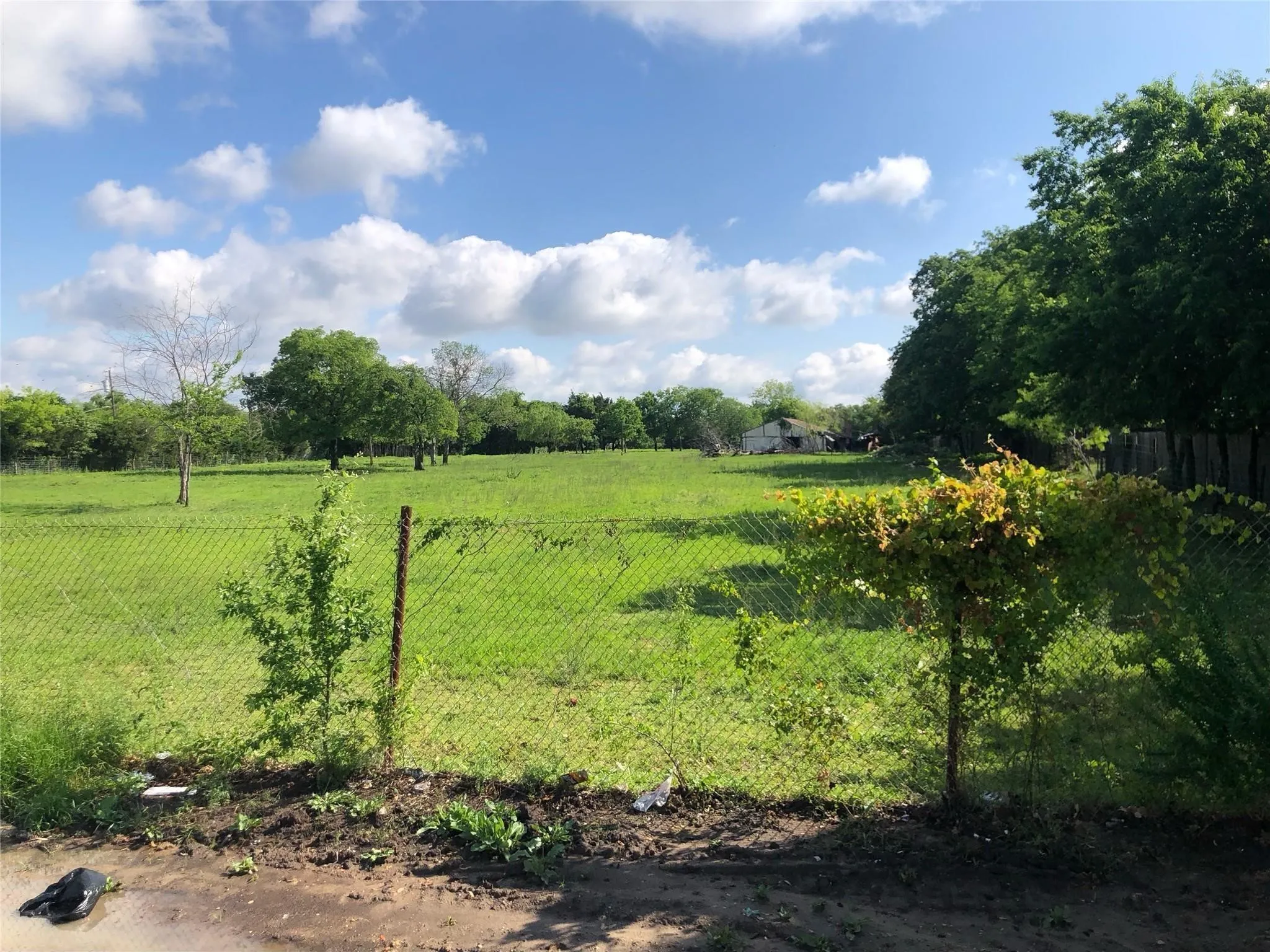 Unimproved Land For Sale in Dallas County , 15411 Seagoville Road, Dallas, Texas 75253, 0, 0, Garage spaces, 0 Sqft, built in 1921, mls#21355100, Real Estate Agent in Dallas, Homes For Sale in Dallas county, Homes For Sale in Dallas, Realtor in Dallas Texas, Real Estate Brokerage Independent Realty Texas, Luminita Cordes Realtor