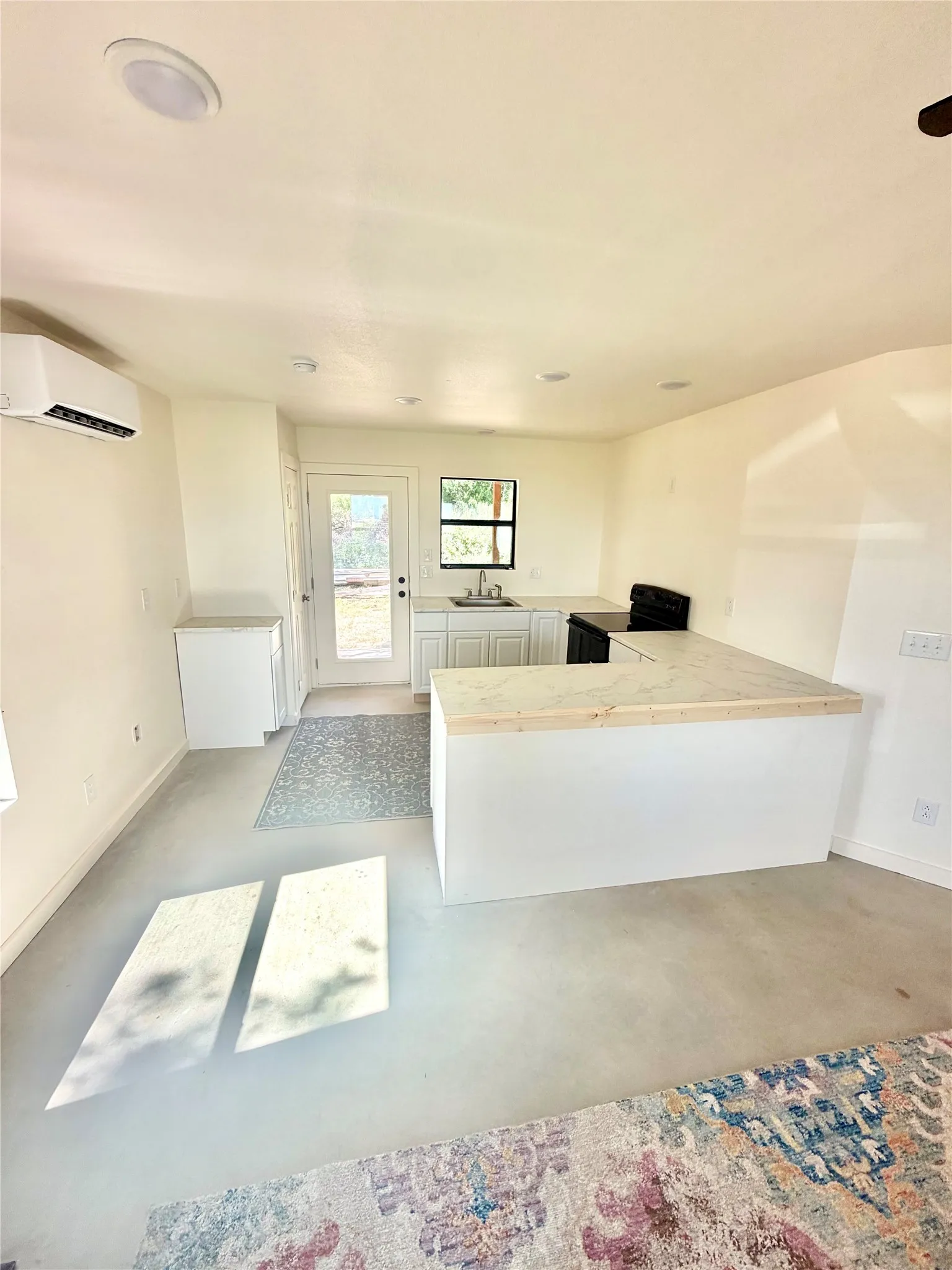 Farm For Sale in Hamilton County , Fm 210 Fm 219, Hico, Texas 76457, 2 Bedroom, 1 Bathroom, 2 Garage spaces, 900 Sqft, built in 2023, mls#21355103, Real Estate Agent in Hico, Homes For Sale in Hamilton county, Homes For Sale in Hico, Realtor in Hico Texas, Real Estate Brokerage Independent Realty Texas, Luminita Cordes Realtor
