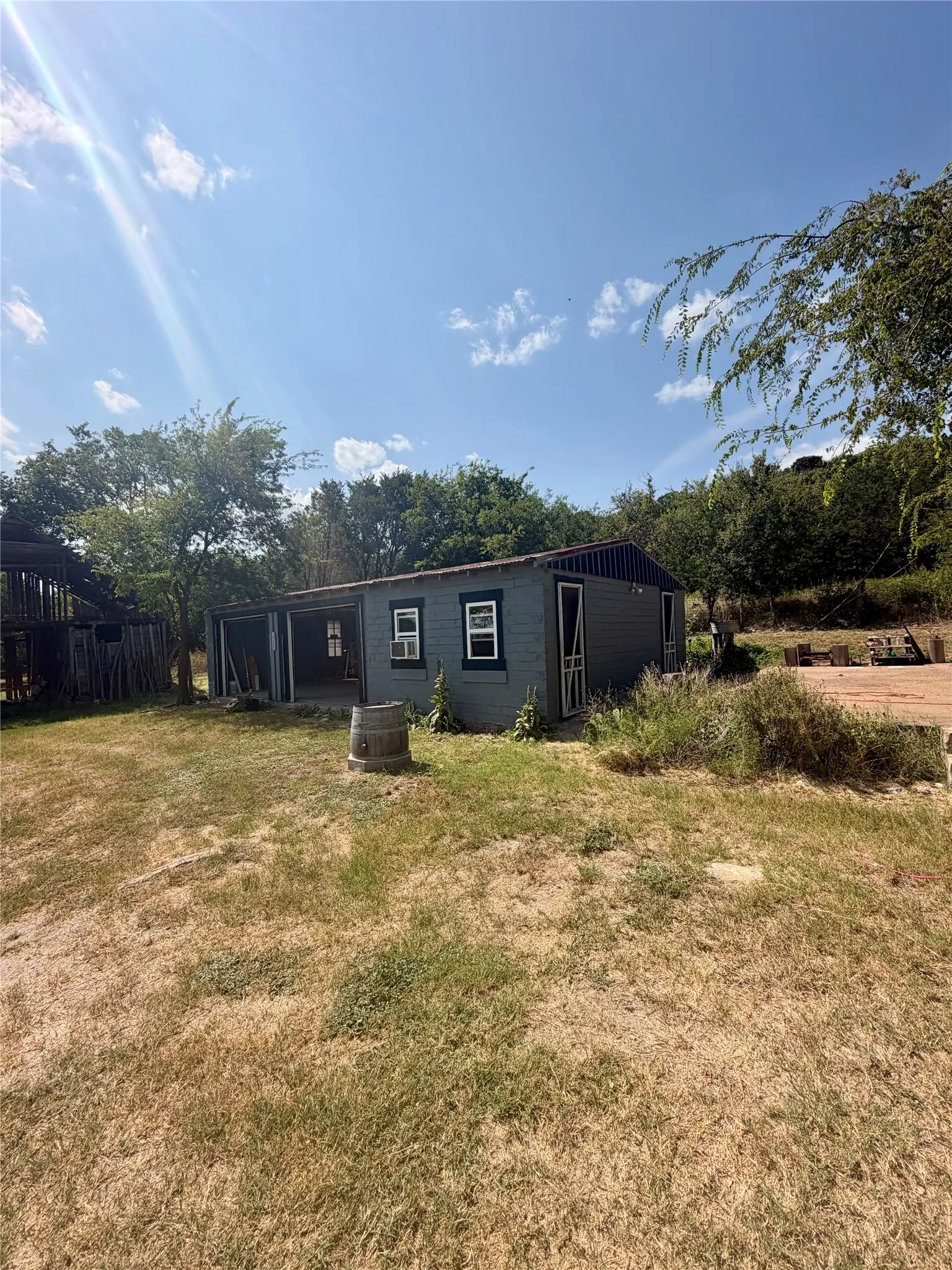 Farm For Sale in Hamilton County , Fm 210 Fm 219, Hico, Texas 76457, 2 Bedroom, 1 Bathroom, 2 Garage spaces, 900 Sqft, built in 2023, mls#21355103, Real Estate Agent in Hico, Homes For Sale in Hamilton county, Homes For Sale in Hico, Realtor in Hico Texas, Real Estate Brokerage Independent Realty Texas, Luminita Cordes Realtor