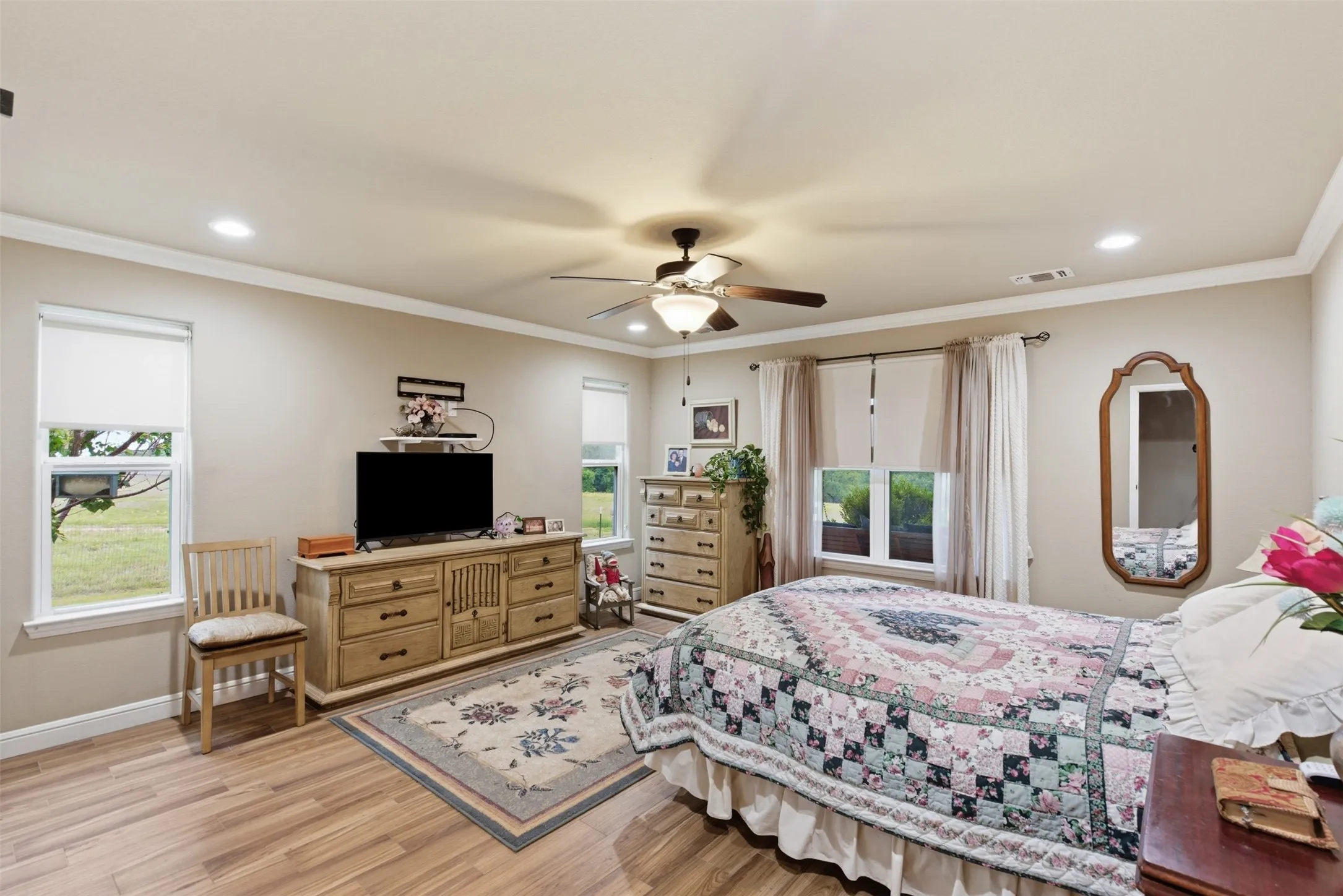 Single Family Residence For Sale in Somervell County , 1085 CR 407, Glen Rose, Texas 76043, 3 Bedroom, 2 Bathroom, 2 Garage spaces, 2,042 Sqft, built in 2018, mls#21354392, Real Estate Agent in Glen Rose, Homes For Sale in Somervell county, Homes For Sale in Glen Rose, Realtor in Glen Rose Texas, Real Estate Brokerage Independent Realty Texas, Luminita Cordes Realtor