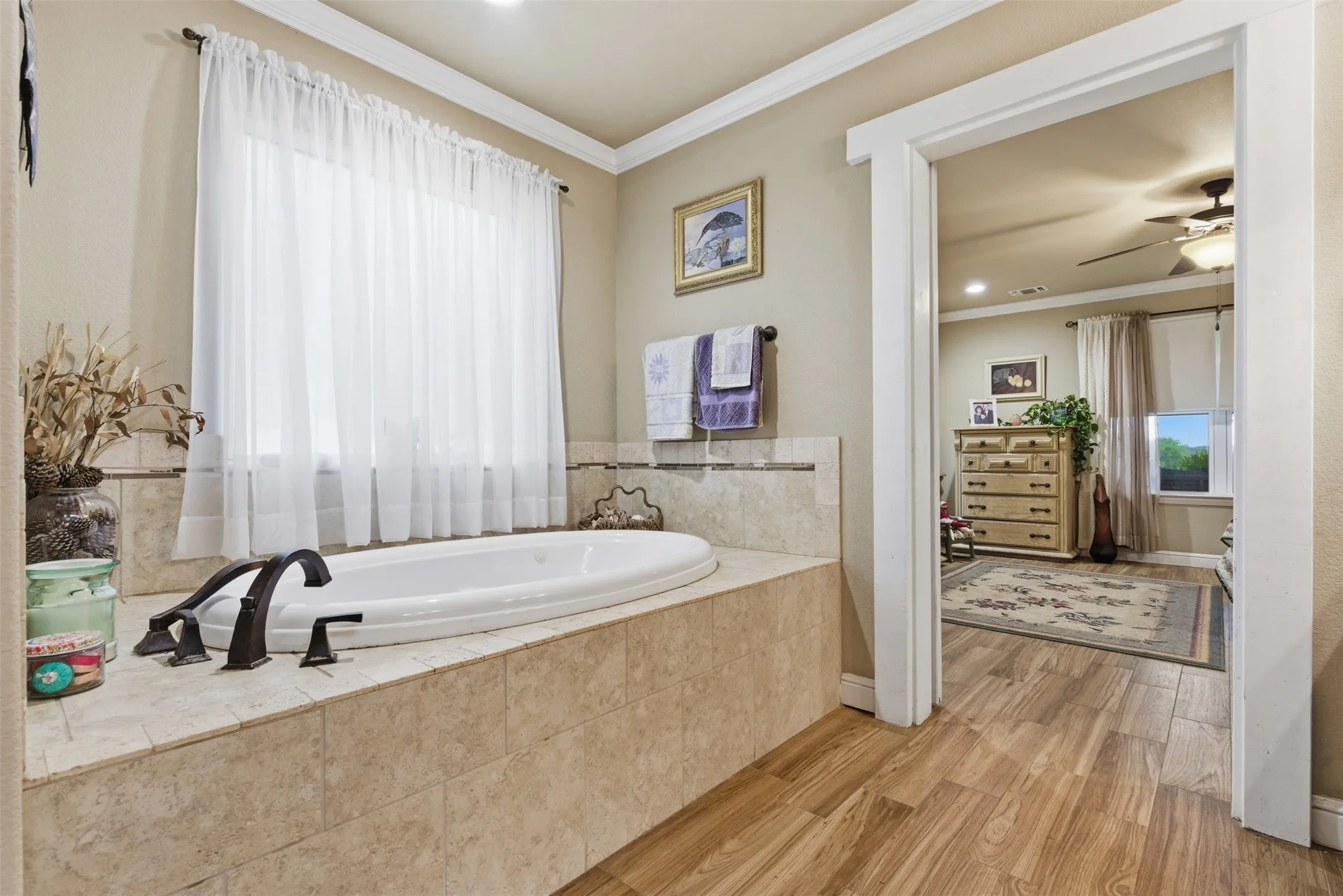 Single Family Residence For Sale in Somervell County , 1085 CR 407, Glen Rose, Texas 76043, 3 Bedroom, 2 Bathroom, 2 Garage spaces, 2,042 Sqft, built in 2018, mls#21354392, Real Estate Agent in Glen Rose, Homes For Sale in Somervell county, Homes For Sale in Glen Rose, Realtor in Glen Rose Texas, Real Estate Brokerage Independent Realty Texas, Luminita Cordes Realtor