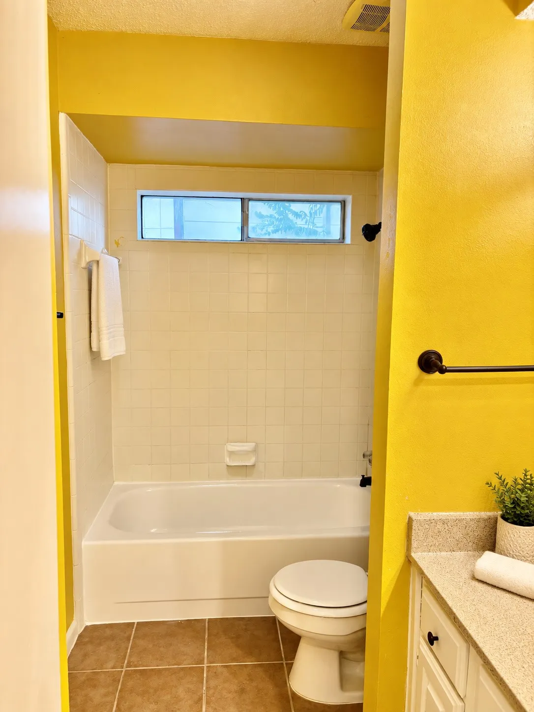 2nd Bathroom