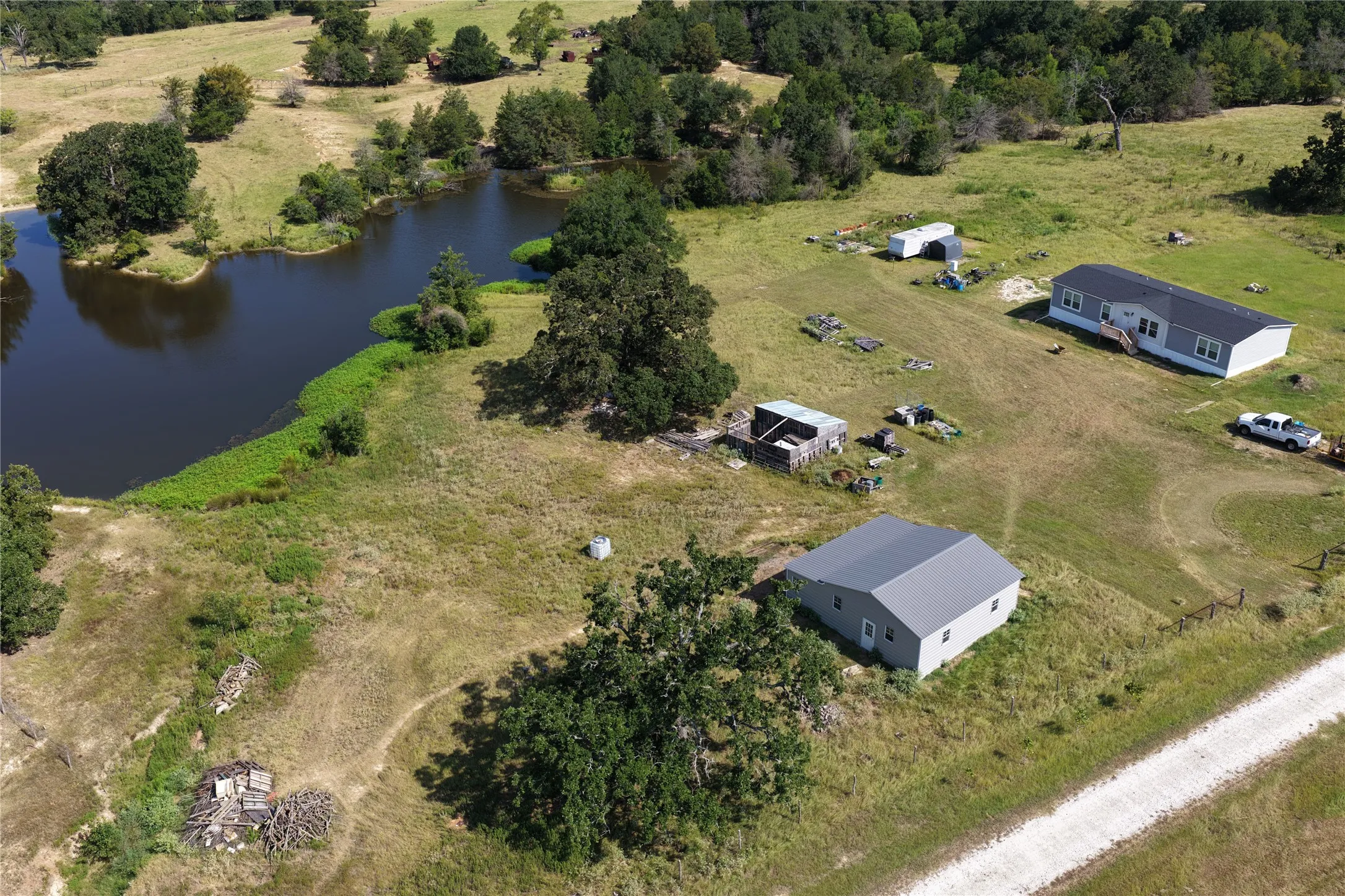 Mobile Home For Sale in Freestone County , 332 County Road 691, Teague, Texas 75860, 3 Bedroom, 2 Bathroom, Garage spaces, 1,792 Sqft, built in 2026, Price $355,000, mls#21350682, Real Estate Agent in Teague, Homes For Sale in Freestone county, Homes For Sale in Teague, Realtor in Teague Texas, Real Estate Brokerage Independent Realty Texas, Luminita Cordes Realtor