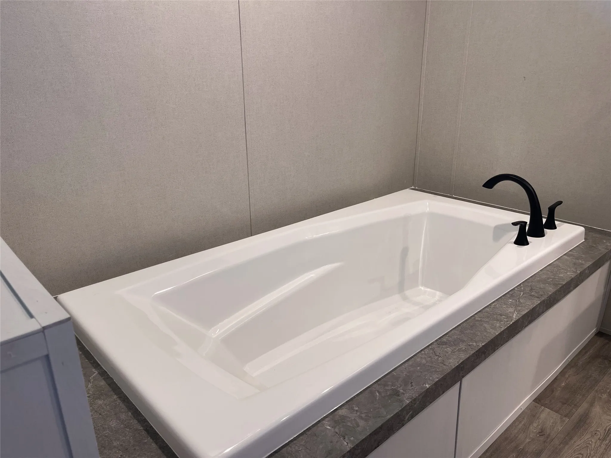 Mobile Home For Sale in Freestone County , 332 County Road 691, Teague, Texas 75860, 3 Bedroom, 2 Bathroom, Garage spaces, 1,792 Sqft, built in 2026, Price $355,000, mls#21350682, Real Estate Agent in Teague, Homes For Sale in Freestone county, Homes For Sale in Teague, Realtor in Teague Texas, Real Estate Brokerage Independent Realty Texas, Luminita Cordes Realtor