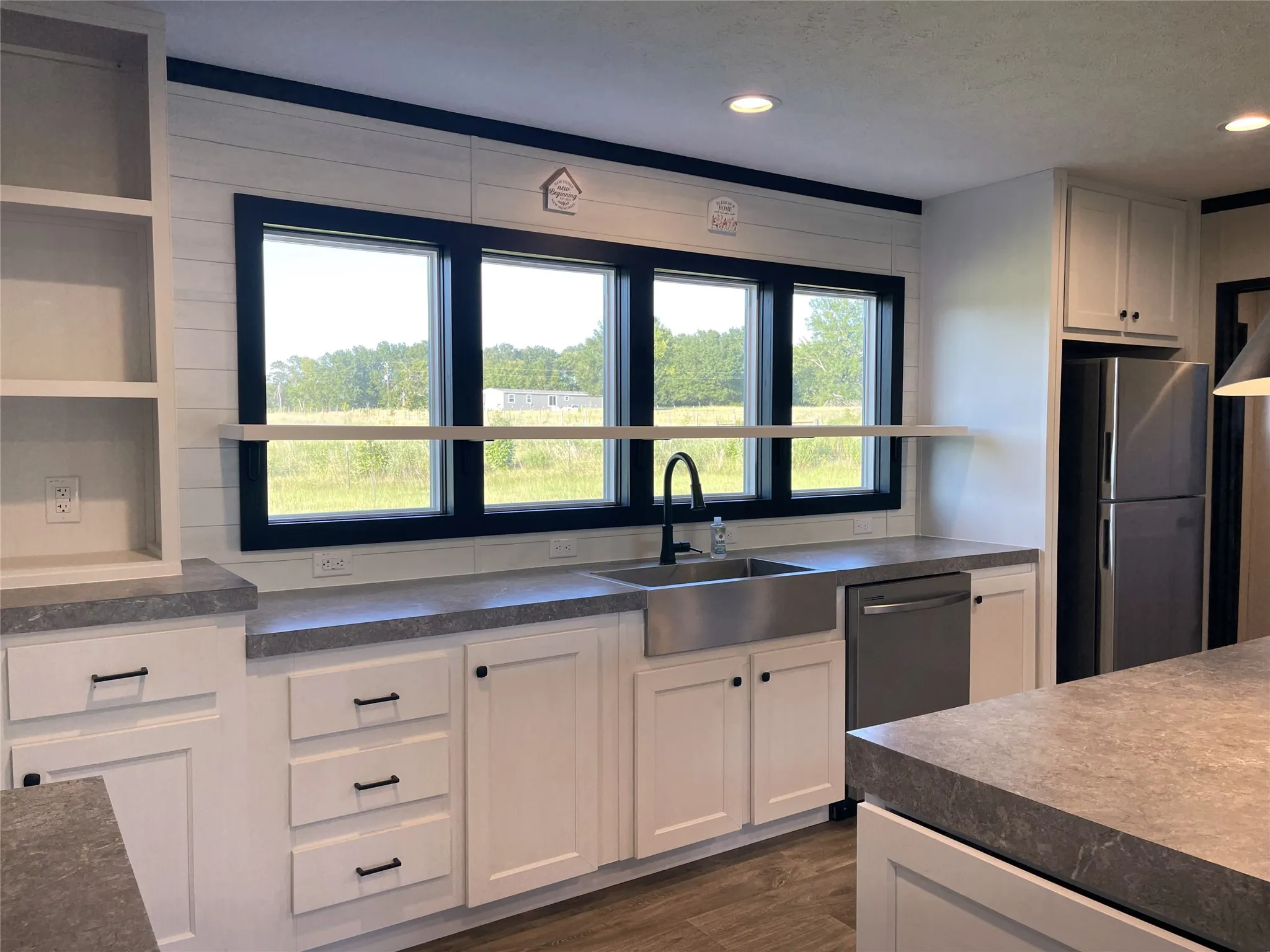 Mobile Home For Sale in Freestone County , 332 County Road 691, Teague, Texas 75860, 3 Bedroom, 2 Bathroom, Garage spaces, 1,792 Sqft, built in 2026, Price $355,000, mls#21350682, Real Estate Agent in Teague, Homes For Sale in Freestone county, Homes For Sale in Teague, Realtor in Teague Texas, Real Estate Brokerage Independent Realty Texas, Luminita Cordes Realtor