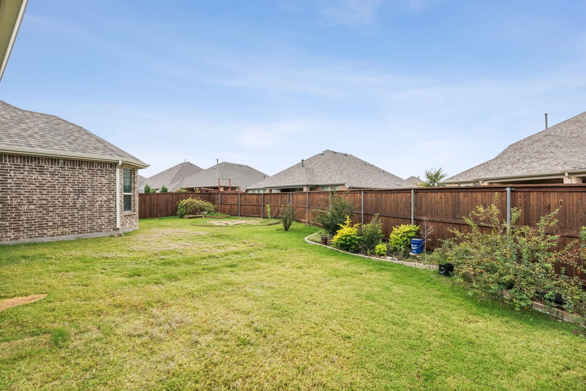Single Family Residence For Rent in Collin County , 906 Overton Avenue, Celina, Texas 75009, 5 Bedroom, 4 Bathroom, 3 Garage spaces, 3,737 Sqft, built in 2019, mls#21355113, Real Estate Agent in Celina, Homes For Rent in Collin county, Homes For Rent in Celina, Realtor in Celina Texas, Real Estate Brokerage Independent Realty Texas, Luminita Cordes Realtor