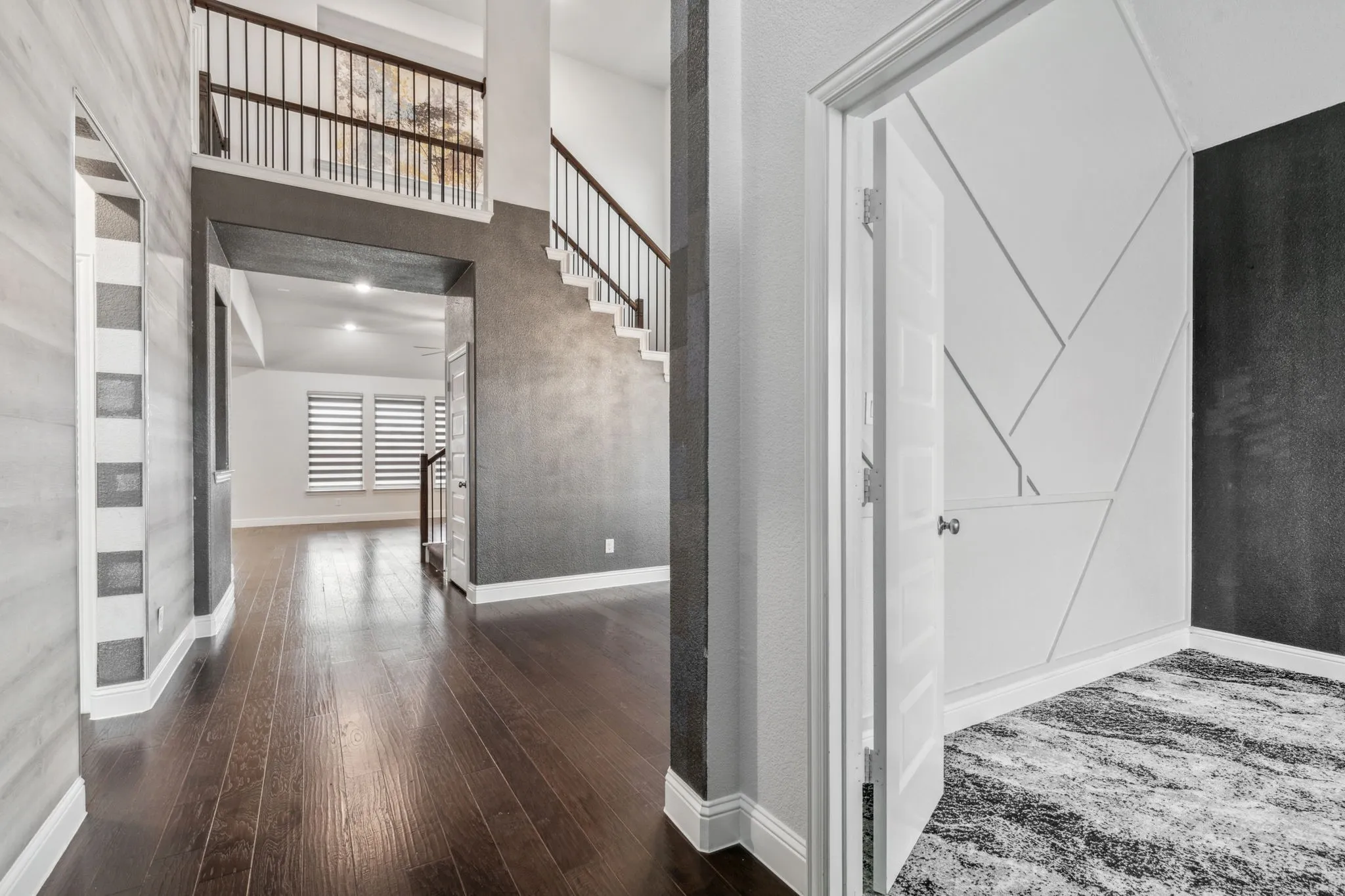 Single Family Residence For Rent in Collin County , 906 Overton Avenue, Celina, Texas 75009, 5 Bedroom, 4 Bathroom, 3 Garage spaces, 3,737 Sqft, built in 2019, mls#21355113, Real Estate Agent in Celina, Homes For Rent in Collin county, Homes For Rent in Celina, Realtor in Celina Texas, Real Estate Brokerage Independent Realty Texas, Luminita Cordes Realtor