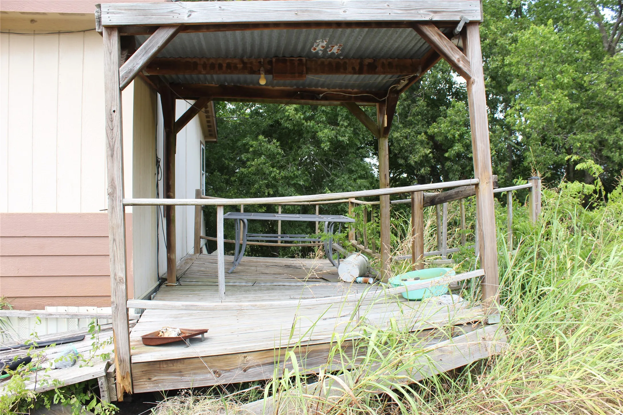 Mobile Home For Sale in Kaufman County , 13762 County Road 4124, Crandall, Texas 75114, 4 Bedroom, 2 Bathroom, Garage spaces, 1,716 Sqft, built in 2008, mls#21340587, Real Estate Agent in Crandall, Homes For Sale in Kaufman county, Homes For Sale in Crandall, Realtor in Crandall Texas, Real Estate Brokerage Independent Realty Texas, Luminita Cordes Realtor