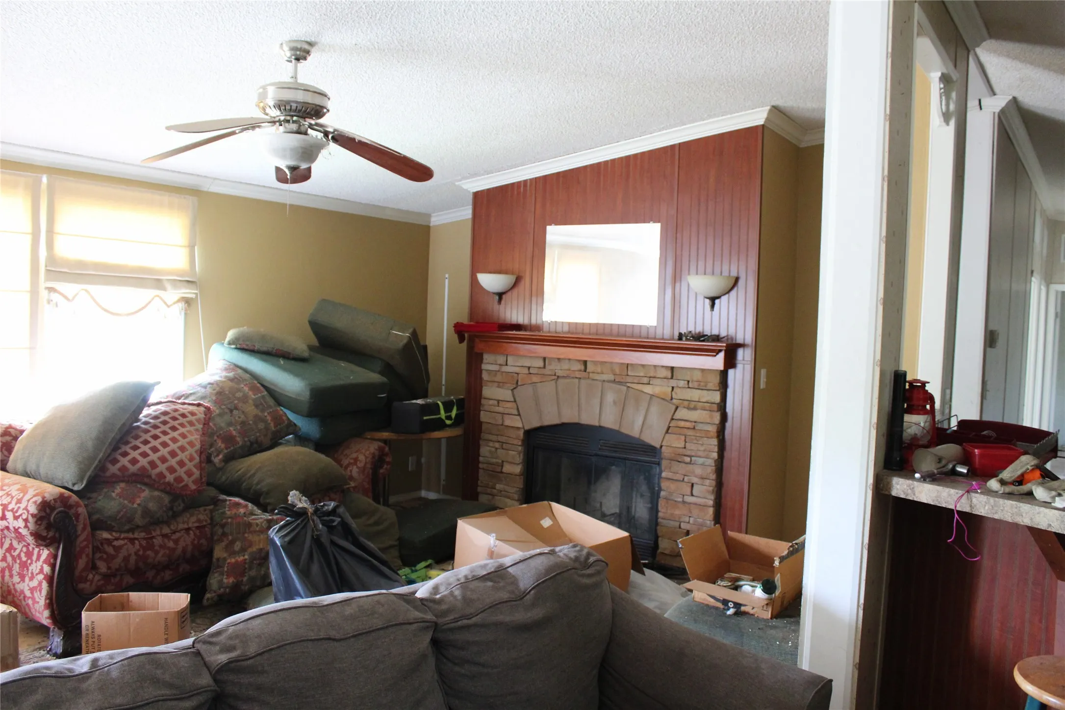 Mobile Home For Sale in Kaufman County , 13762 County Road 4124, Crandall, Texas 75114, 4 Bedroom, 2 Bathroom, Garage spaces, 1,716 Sqft, built in 2008, mls#21340587, Real Estate Agent in Crandall, Homes For Sale in Kaufman county, Homes For Sale in Crandall, Realtor in Crandall Texas, Real Estate Brokerage Independent Realty Texas, Luminita Cordes Realtor