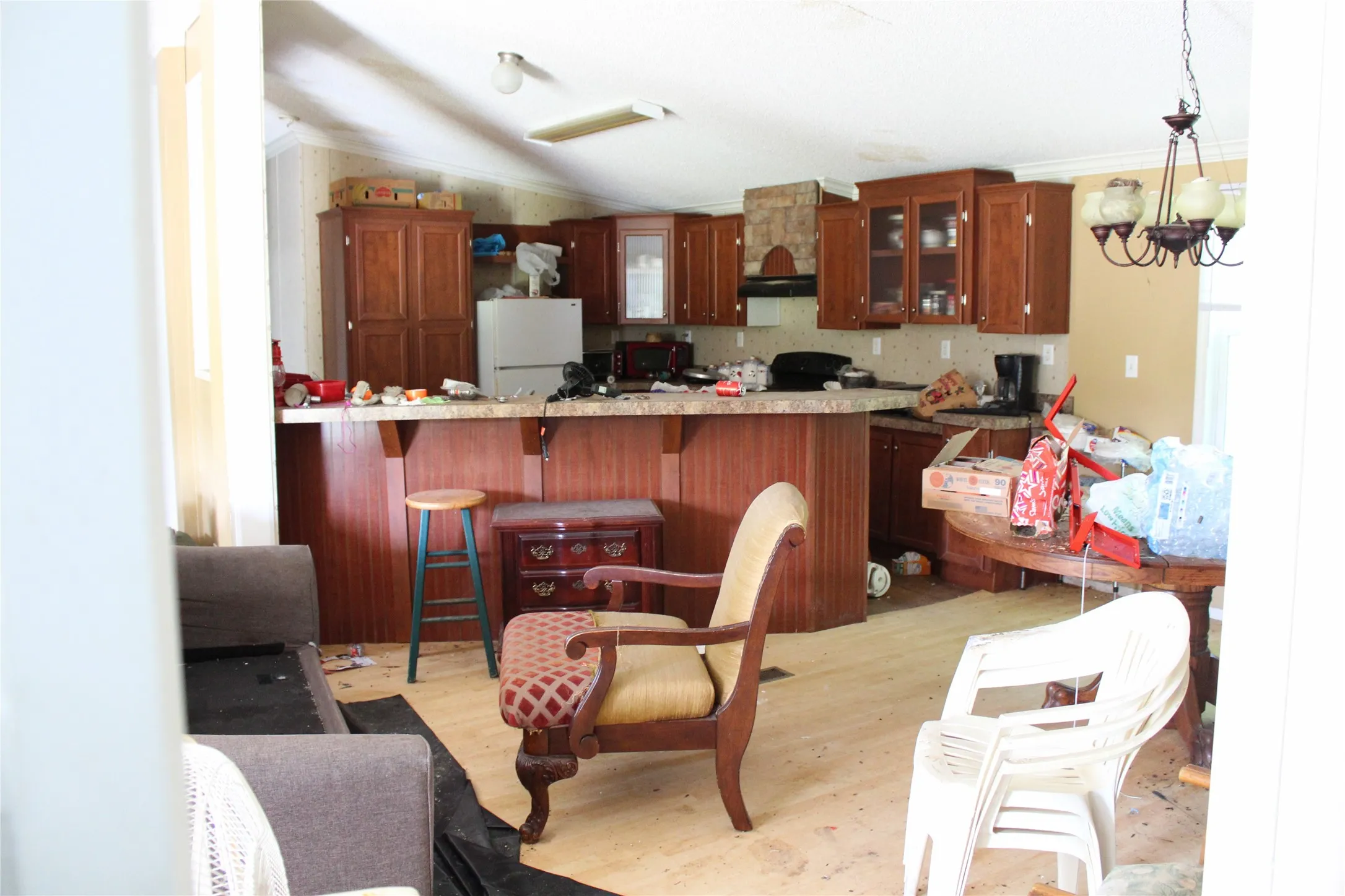 Mobile Home For Sale in Kaufman County , 13762 County Road 4124, Crandall, Texas 75114, 4 Bedroom, 2 Bathroom, Garage spaces, 1,716 Sqft, built in 2008, mls#21340587, Real Estate Agent in Crandall, Homes For Sale in Kaufman county, Homes For Sale in Crandall, Realtor in Crandall Texas, Real Estate Brokerage Independent Realty Texas, Luminita Cordes Realtor