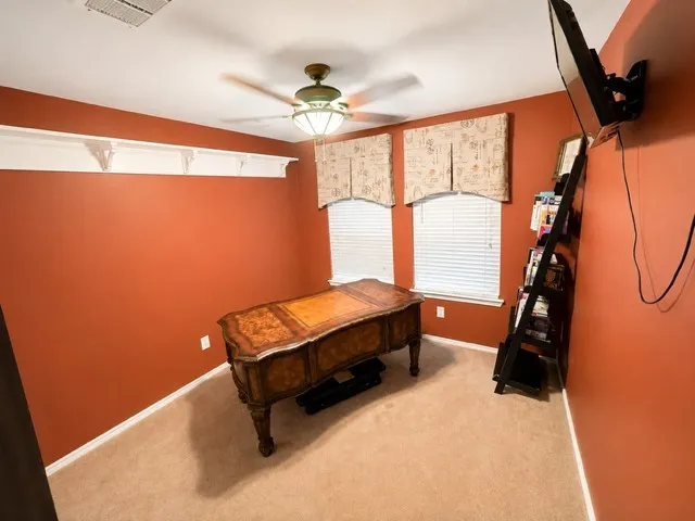 Single Family Residence For Sale in Denton County , 16340 Cowboy Trail, Fort Worth, Texas 76247, 3 Bedroom, 2 Bathroom, 2 Garage spaces, 1,262 Sqft, built in 2007, mls#21354788, Real Estate Agent in Fort Worth, Homes For Sale in Denton county, Homes For Sale in Fort Worth, Realtor in Fort Worth Texas, Real Estate Brokerage Independent Realty Texas, Luminita Cordes Realtor