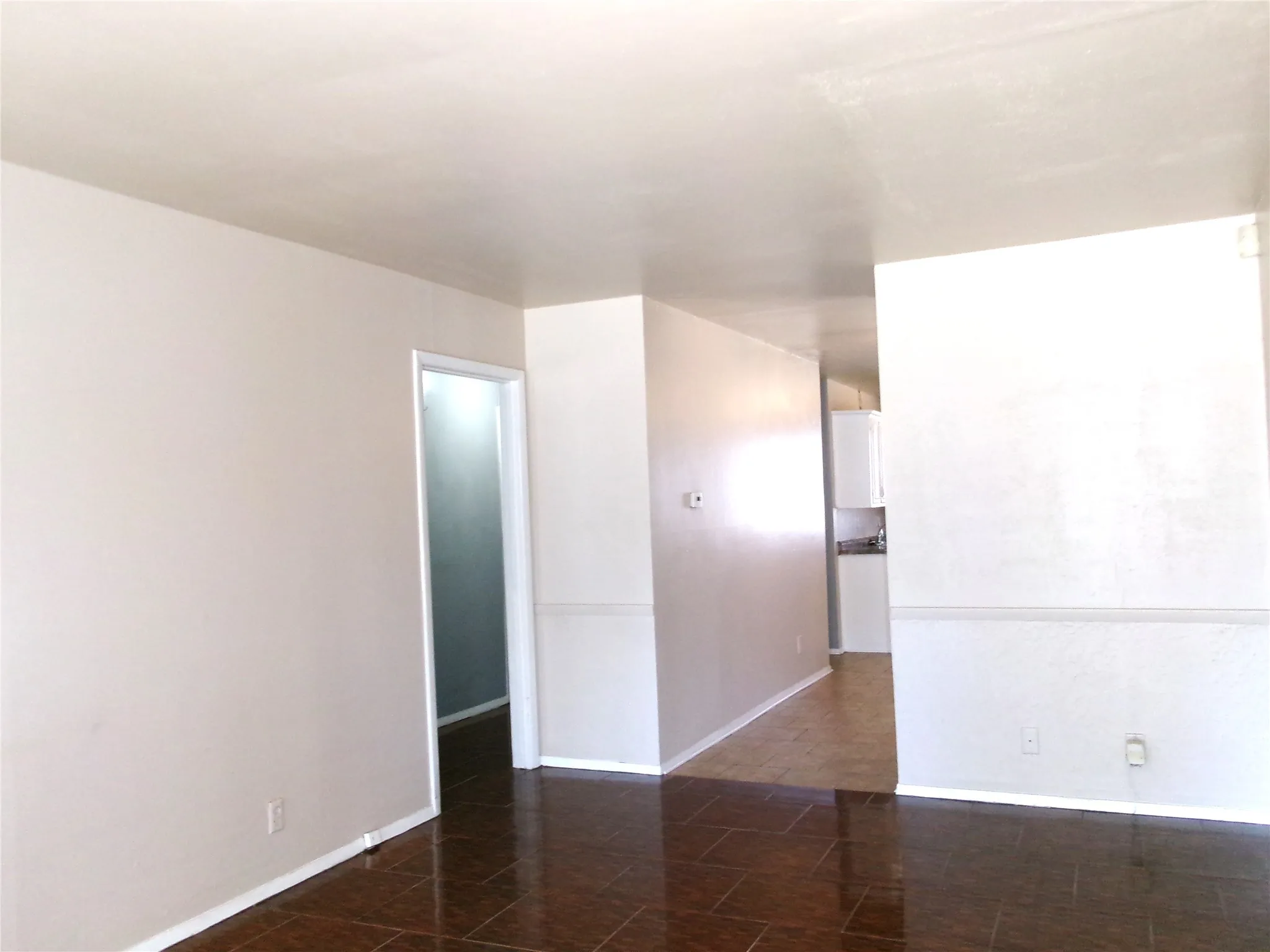 Single Family Residence For Sale in Tarrant County , 4204 Burke Road, Fort Worth, Texas 76119, 3 Bedroom, 2 Bathroom, 2 Garage spaces, 1,107 Sqft, built in 1961, mls#21346752, Real Estate Agent in Fort Worth, Homes For Sale in Tarrant county, Homes For Sale in Fort Worth, Realtor in Fort Worth Texas, Real Estate Brokerage Independent Realty Texas, Luminita Cordes Realtor