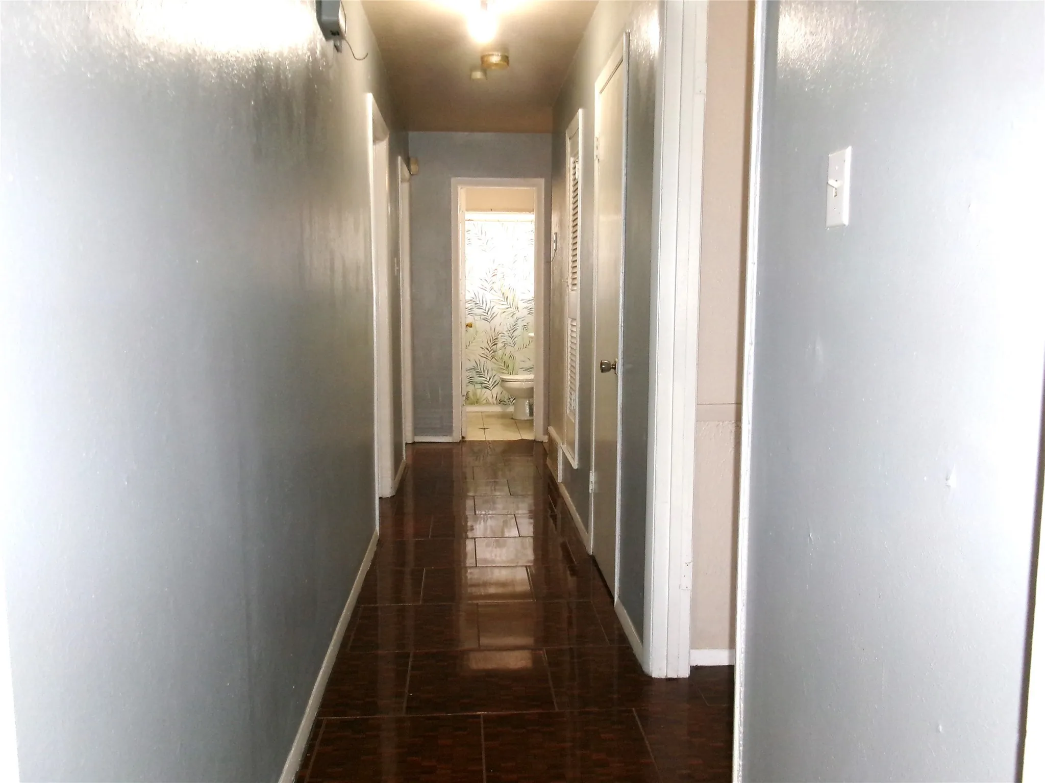 Single Family Residence For Sale in Tarrant County , 4204 Burke Road, Fort Worth, Texas 76119, 3 Bedroom, 2 Bathroom, 2 Garage spaces, 1,107 Sqft, built in 1961, mls#21346752, Real Estate Agent in Fort Worth, Homes For Sale in Tarrant county, Homes For Sale in Fort Worth, Realtor in Fort Worth Texas, Real Estate Brokerage Independent Realty Texas, Luminita Cordes Realtor