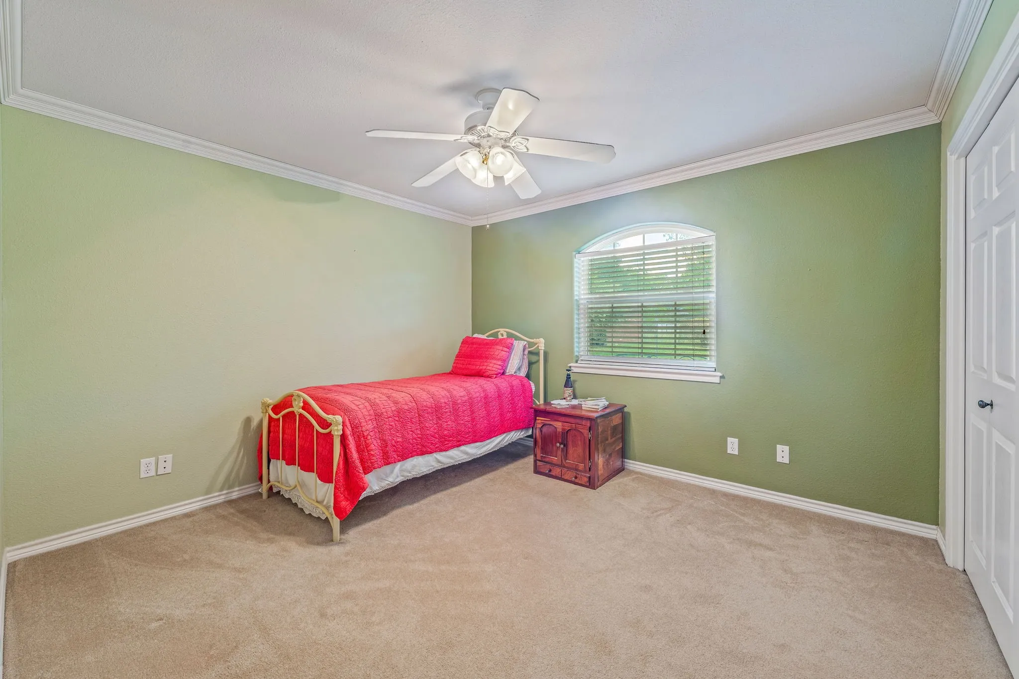 Single Family Residence For Sale in Erath County , 1517 Oakwood Drive, Stephenville, Texas 76401, 4 Bedroom, 3 Bathroom, 2 Garage spaces, 2,828 Sqft, built in 2003, mls#21355137, Real Estate Agent in Stephenville, Homes For Sale in Erath county, Homes For Sale in Stephenville, Realtor in Stephenville Texas, Real Estate Brokerage Independent Realty Texas, Luminita Cordes Realtor