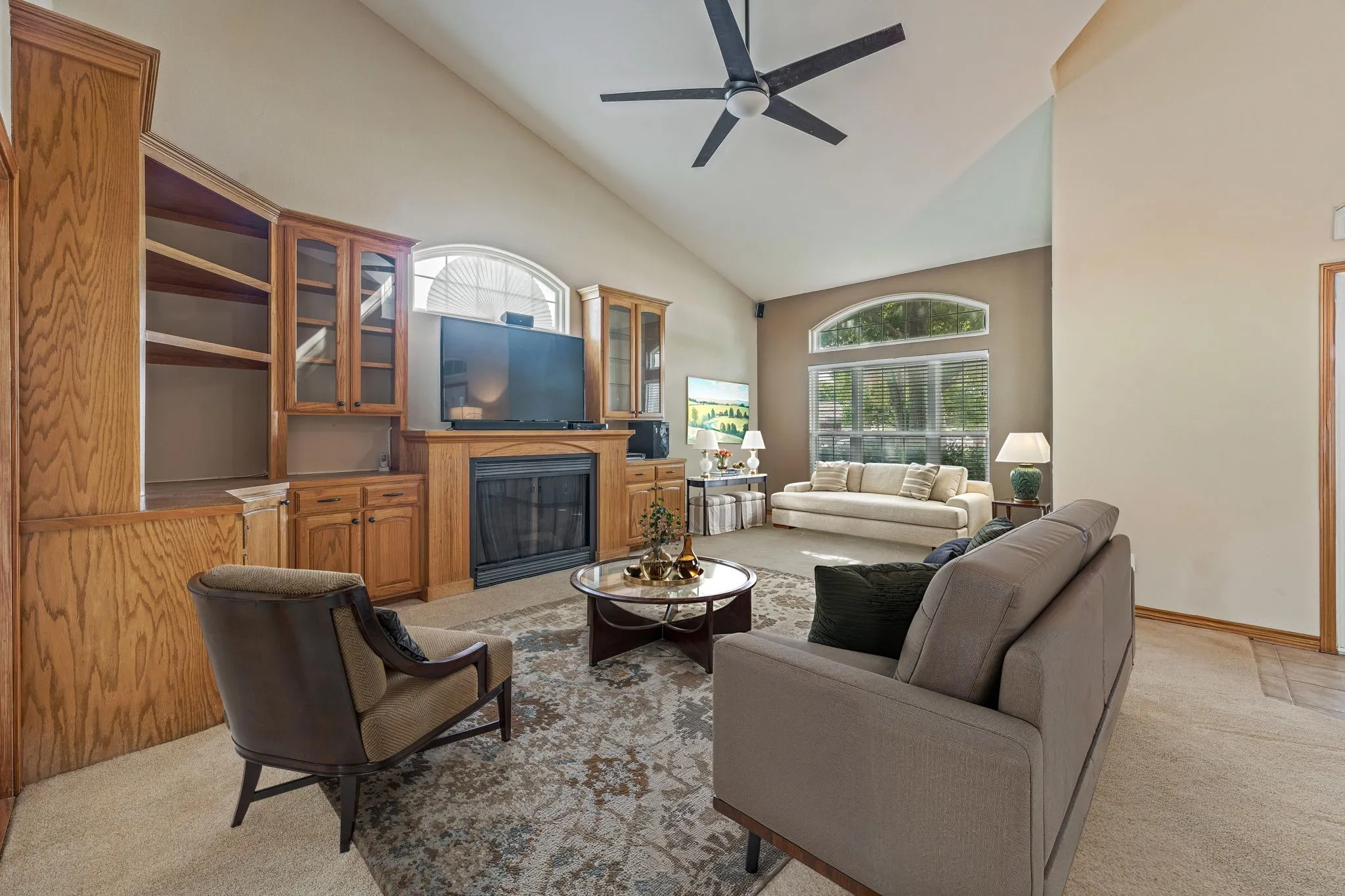 Single Family Residence For Sale in Erath County , 1517 Oakwood Drive, Stephenville, Texas 76401, 4 Bedroom, 3 Bathroom, 2 Garage spaces, 2,828 Sqft, built in 2003, mls#21355137, Real Estate Agent in Stephenville, Homes For Sale in Erath county, Homes For Sale in Stephenville, Realtor in Stephenville Texas, Real Estate Brokerage Independent Realty Texas, Luminita Cordes Realtor
