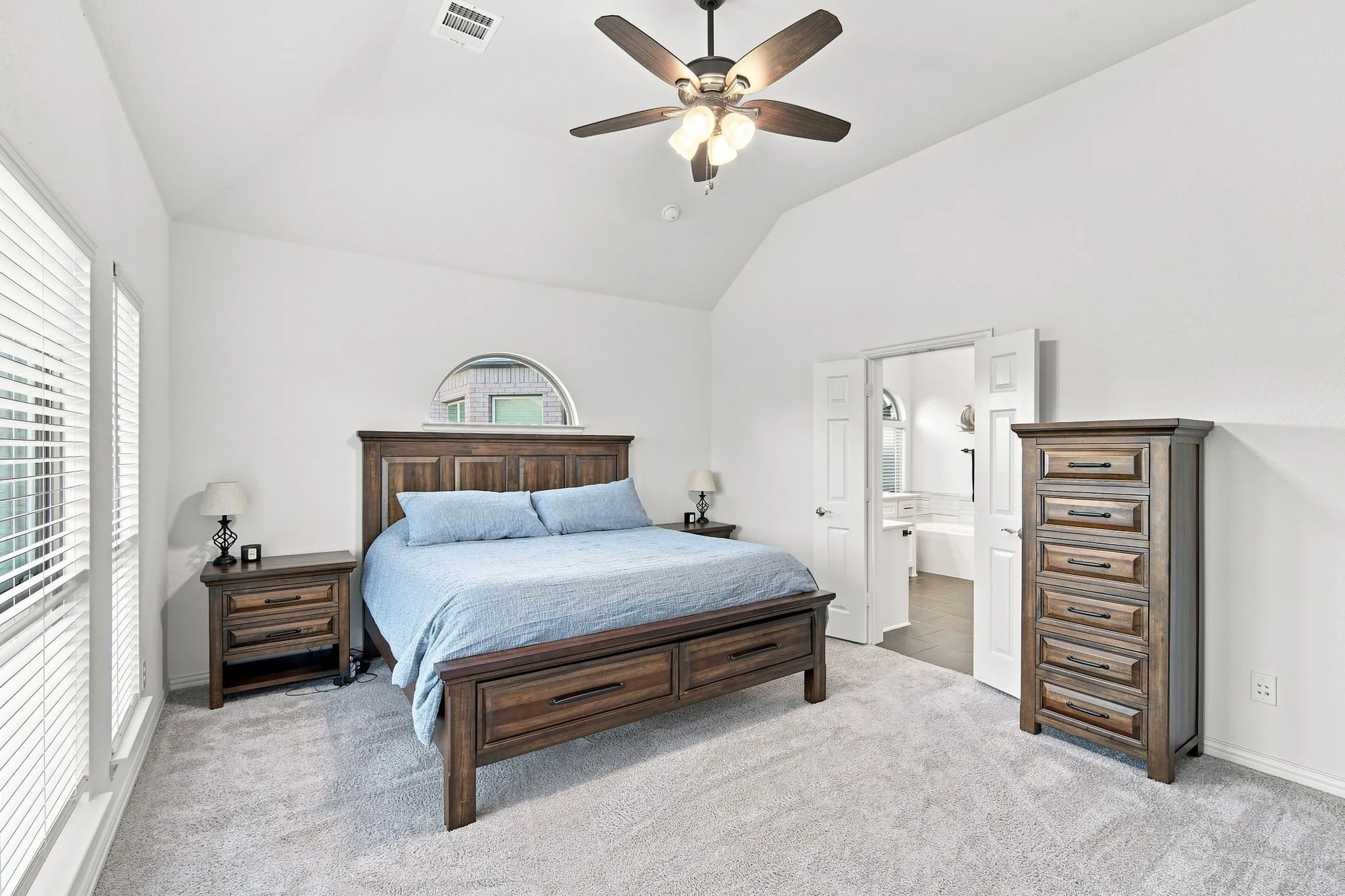 Single Family Residence For Sale in Denton County , 5812 Painswick Drive, Celina, Texas 76227, 4 Bedroom, 2 Bathroom, 3 Garage spaces, 2,464 Sqft, built in 2020, mls#21346862, Real Estate Agent in Celina, Homes For Sale in Denton county, Homes For Sale in Celina, Realtor in Celina Texas, Real Estate Brokerage Independent Realty Texas, Luminita Cordes Realtor