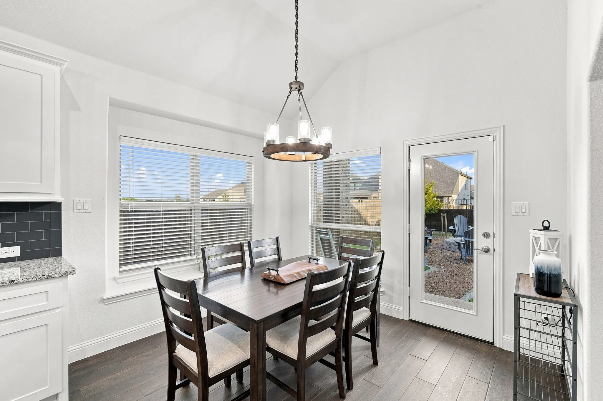 Single Family Residence For Sale in Denton County , 5812 Painswick Drive, Celina, Texas 76227, 4 Bedroom, 2 Bathroom, 3 Garage spaces, 2,464 Sqft, built in 2020, mls#21346862, Real Estate Agent in Celina, Homes For Sale in Denton county, Homes For Sale in Celina, Realtor in Celina Texas, Real Estate Brokerage Independent Realty Texas, Luminita Cordes Realtor
