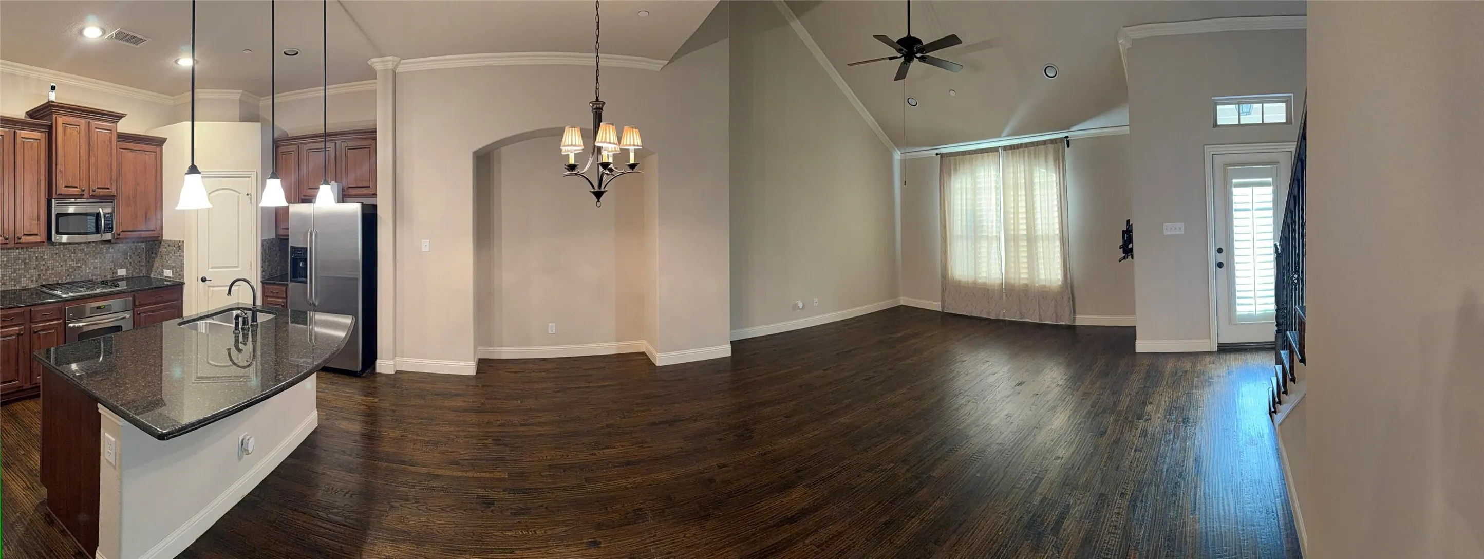 Townhouse For Sale in Collin County , 7929 Maddox Road, Plano, Texas 75024, 2 Bedroom, 4 Bathroom, 2 Garage spaces, 2,054 Sqft, built in 2009, mls#21355165, Real Estate Agent in Plano, Homes For Sale in Collin county, Homes For Sale in Plano, Realtor in Plano Texas, Real Estate Brokerage Independent Realty Texas, Luminita Cordes Realtor