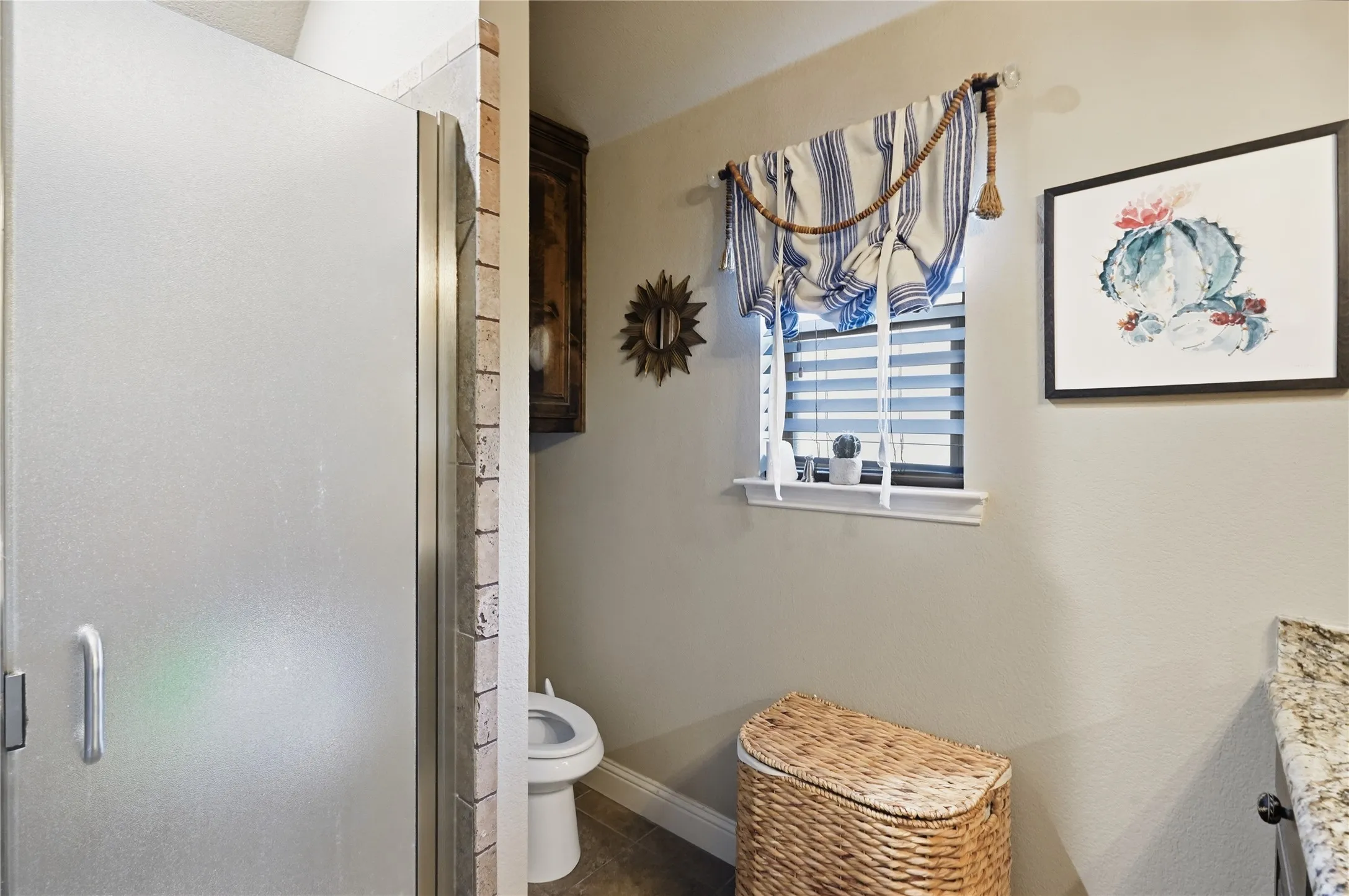 Single Family Residence For Sale in Parker County , 168 Whitetail Drive, Willow Park, Texas 76008, 3 Bedroom, 2 Bathroom, 2 Garage spaces, 1,709 Sqft, built in 2014, mls#21350963, Real Estate Agent in Willow Park, Homes For Sale in Parker county, Homes For Sale in Willow Park, Realtor in Willow Park Texas, Real Estate Brokerage Independent Realty Texas, Luminita Cordes Realtor